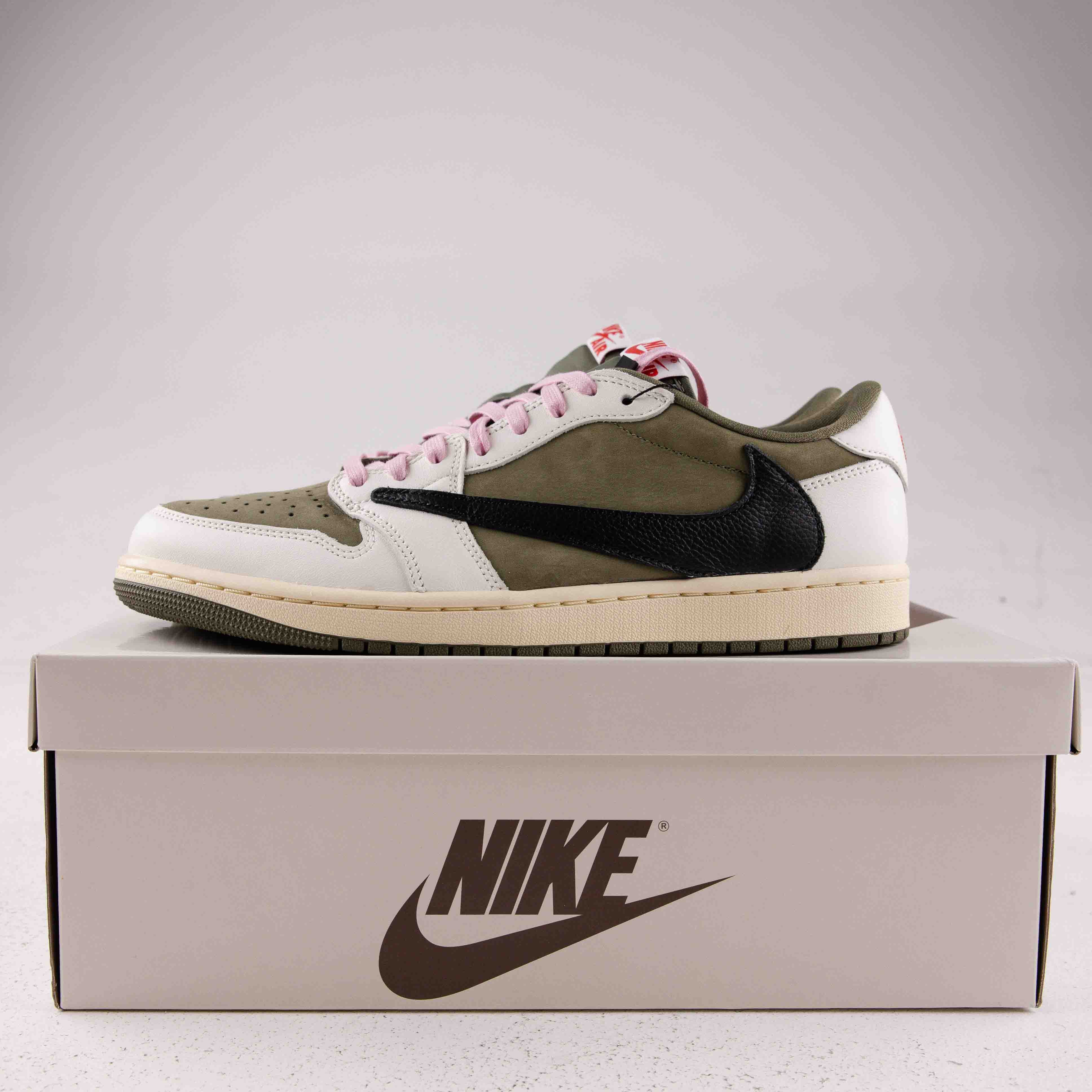 Jordan 1 Retro Low OG SP Travis Scott Medium Olive - Used - 4128 - Common Hype