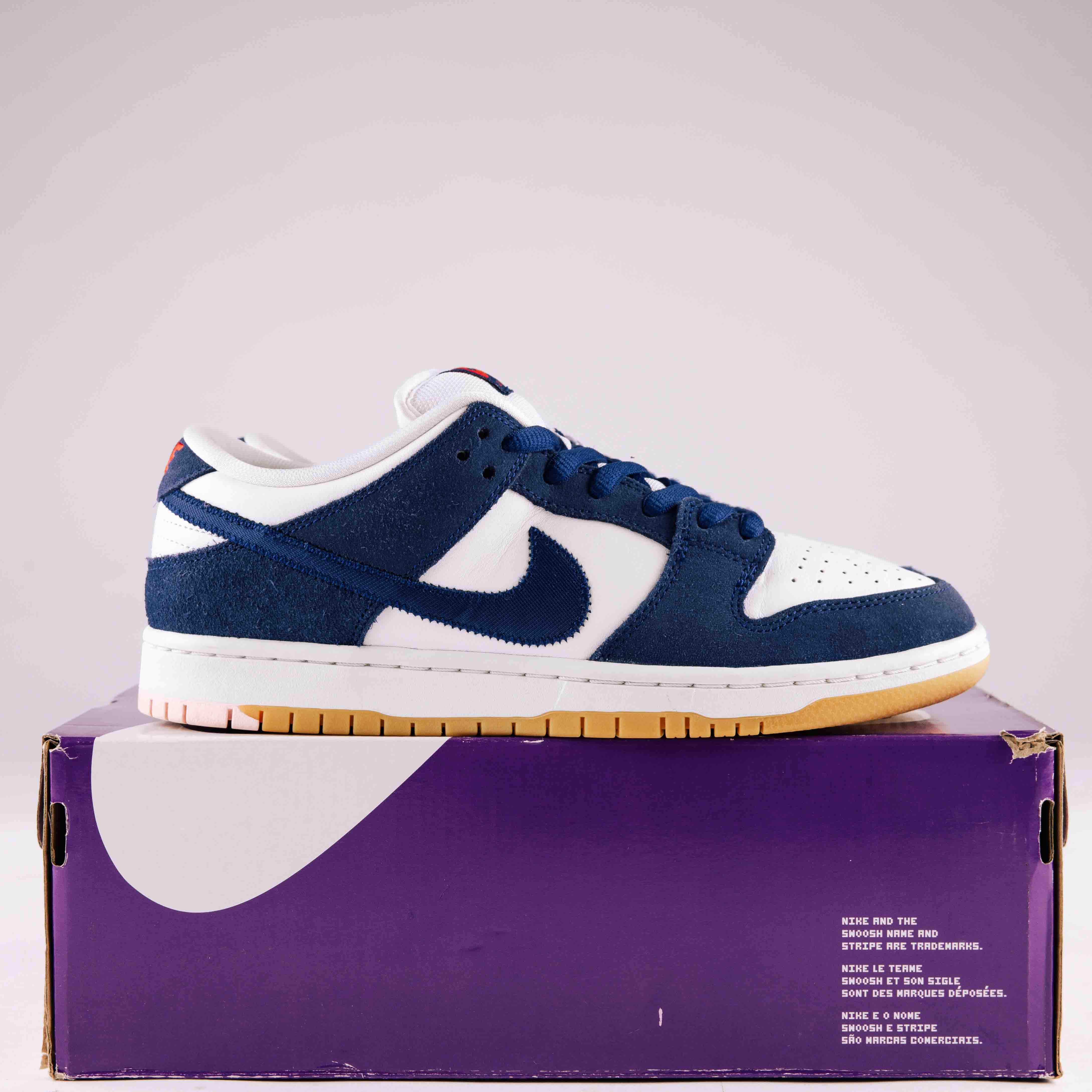 Used nike sb dunks discount