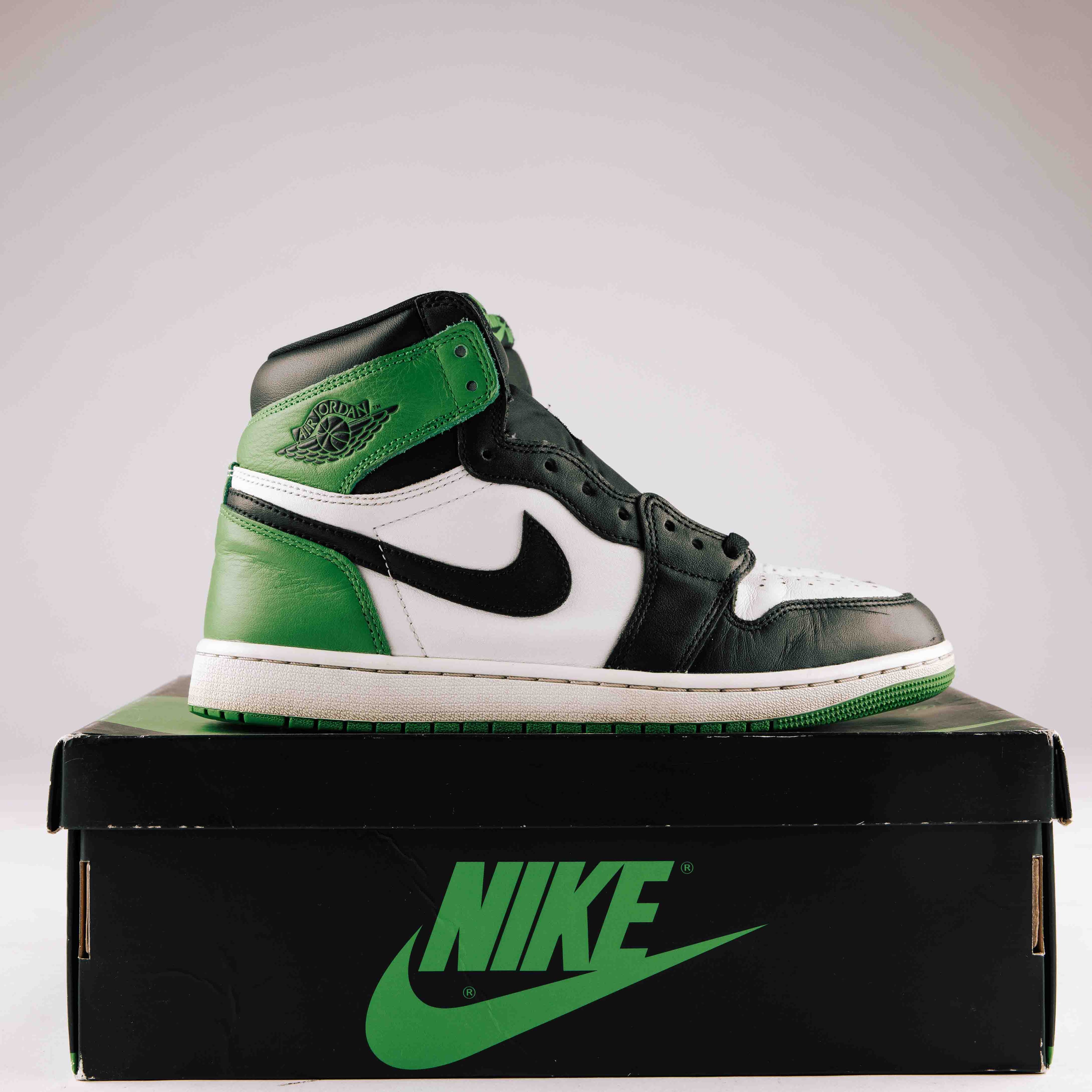 Jordan 1 Retro High OG Lucky Green - Used - 0082 - Common Hype