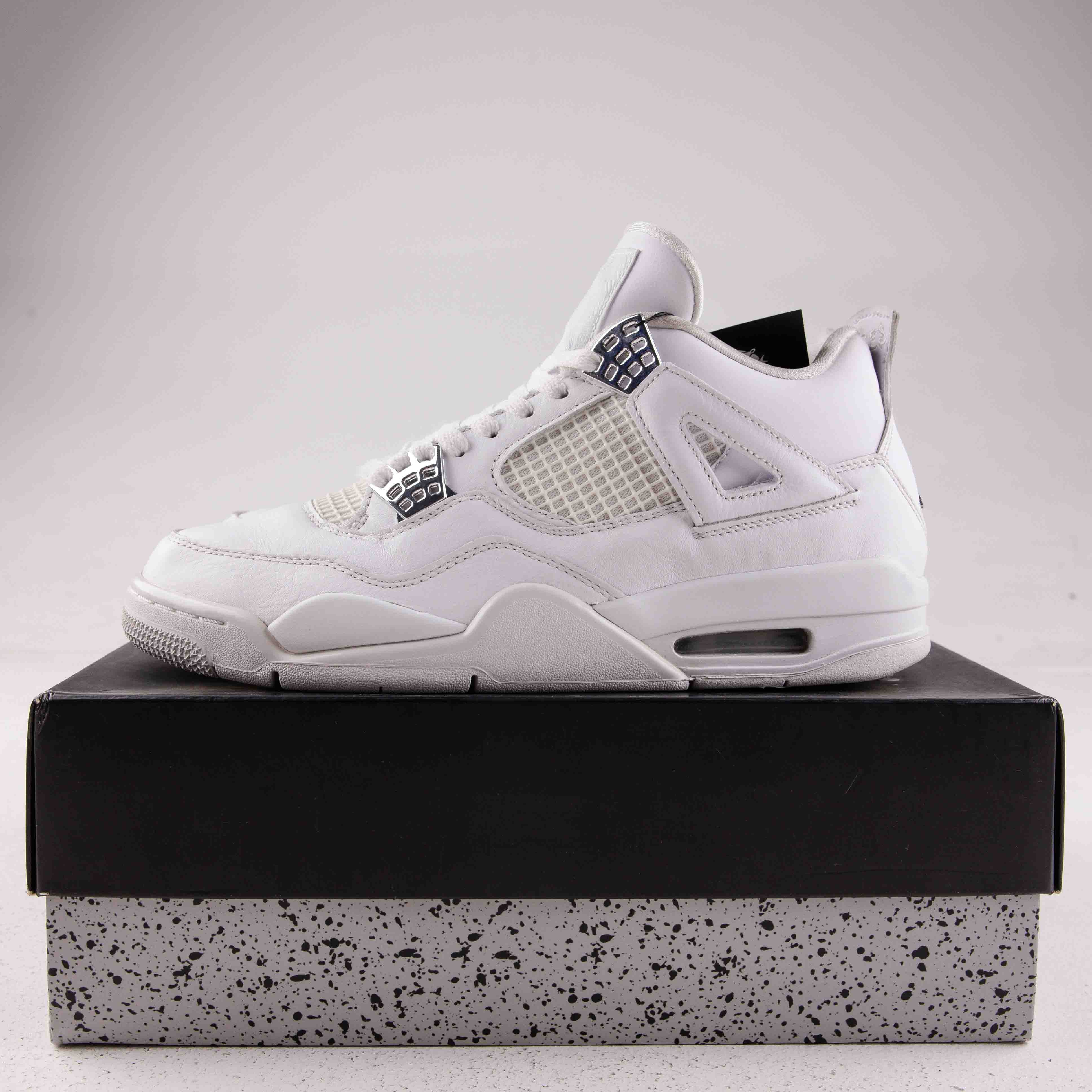 Jordan 4 Retro Pure Money (2017) - Used - 1520 - Common Hype
