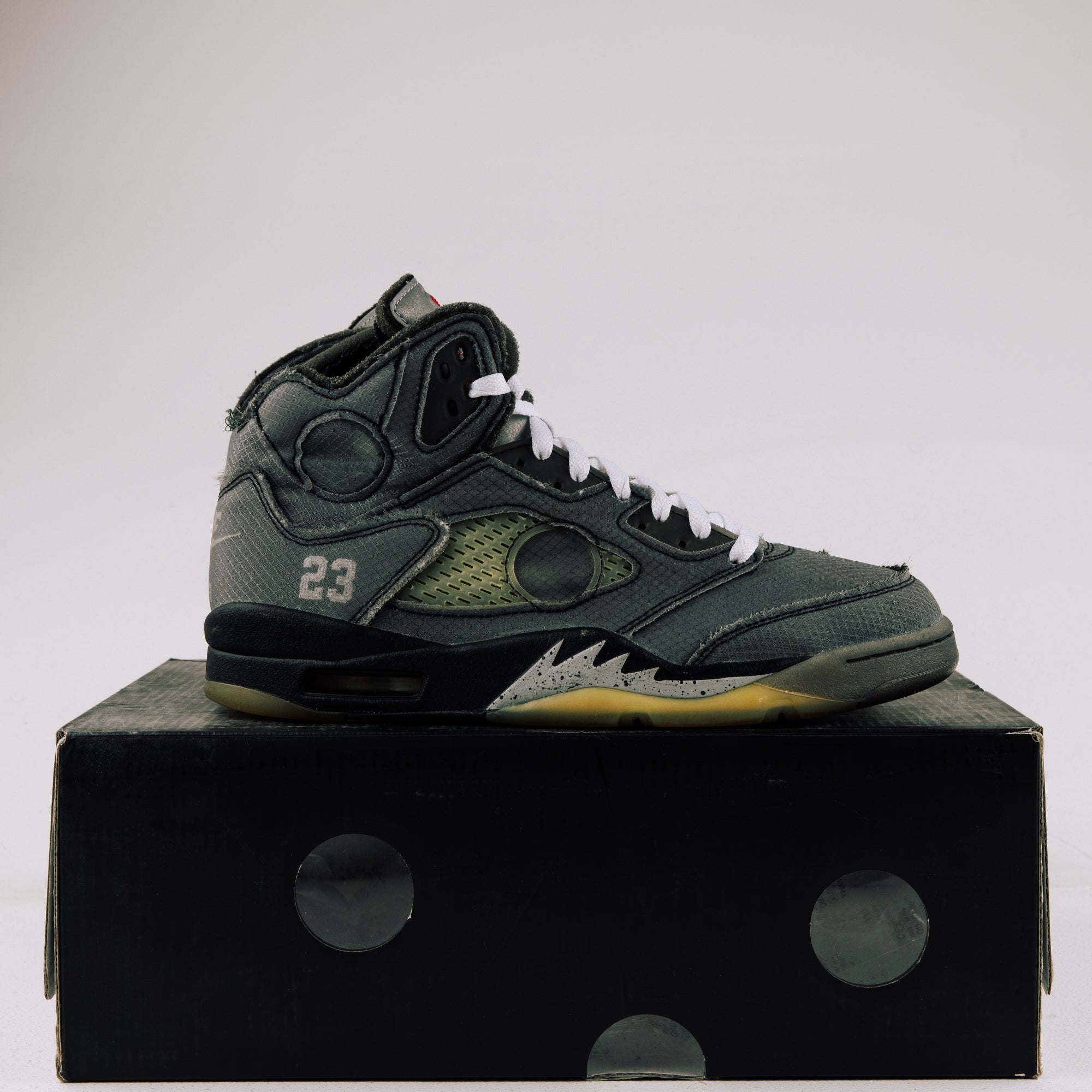 Off-White – Common Hype Off-White – Common Hype