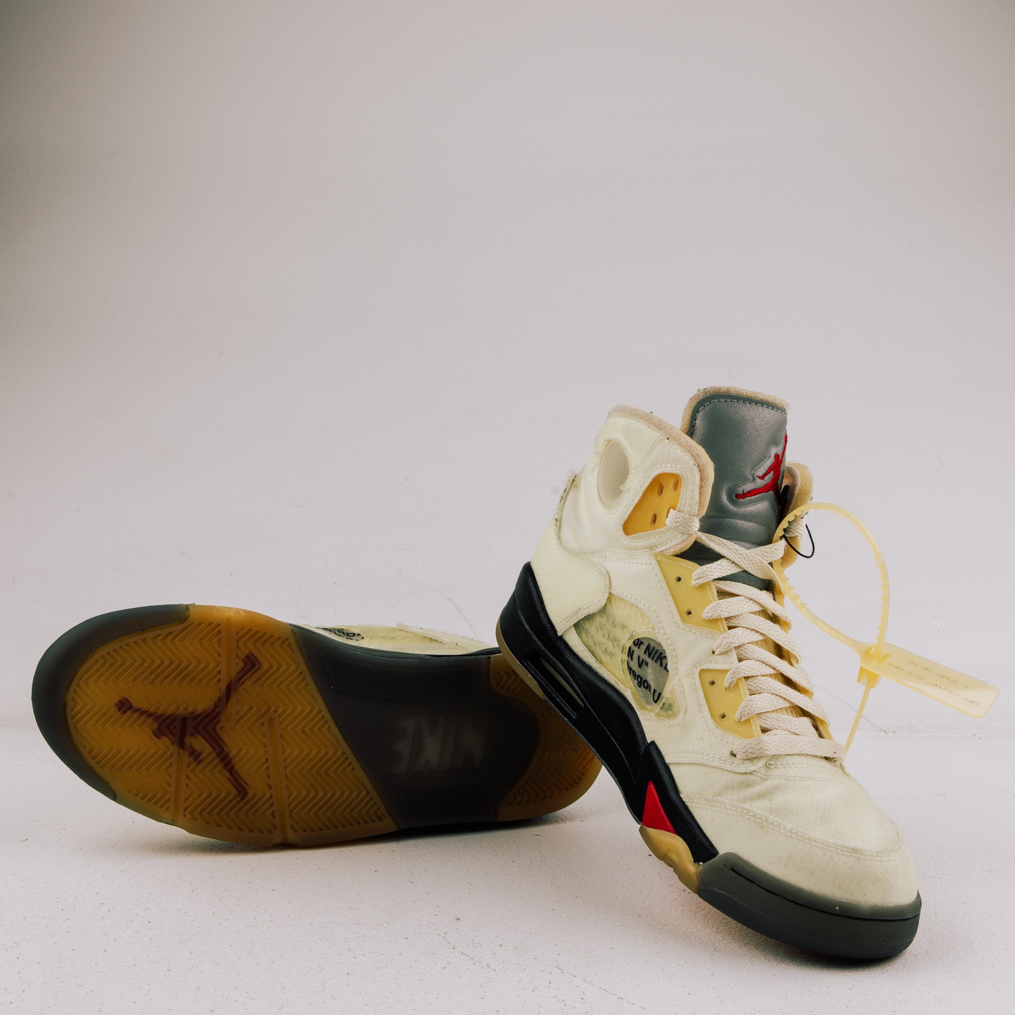 Off-White – Common Hype