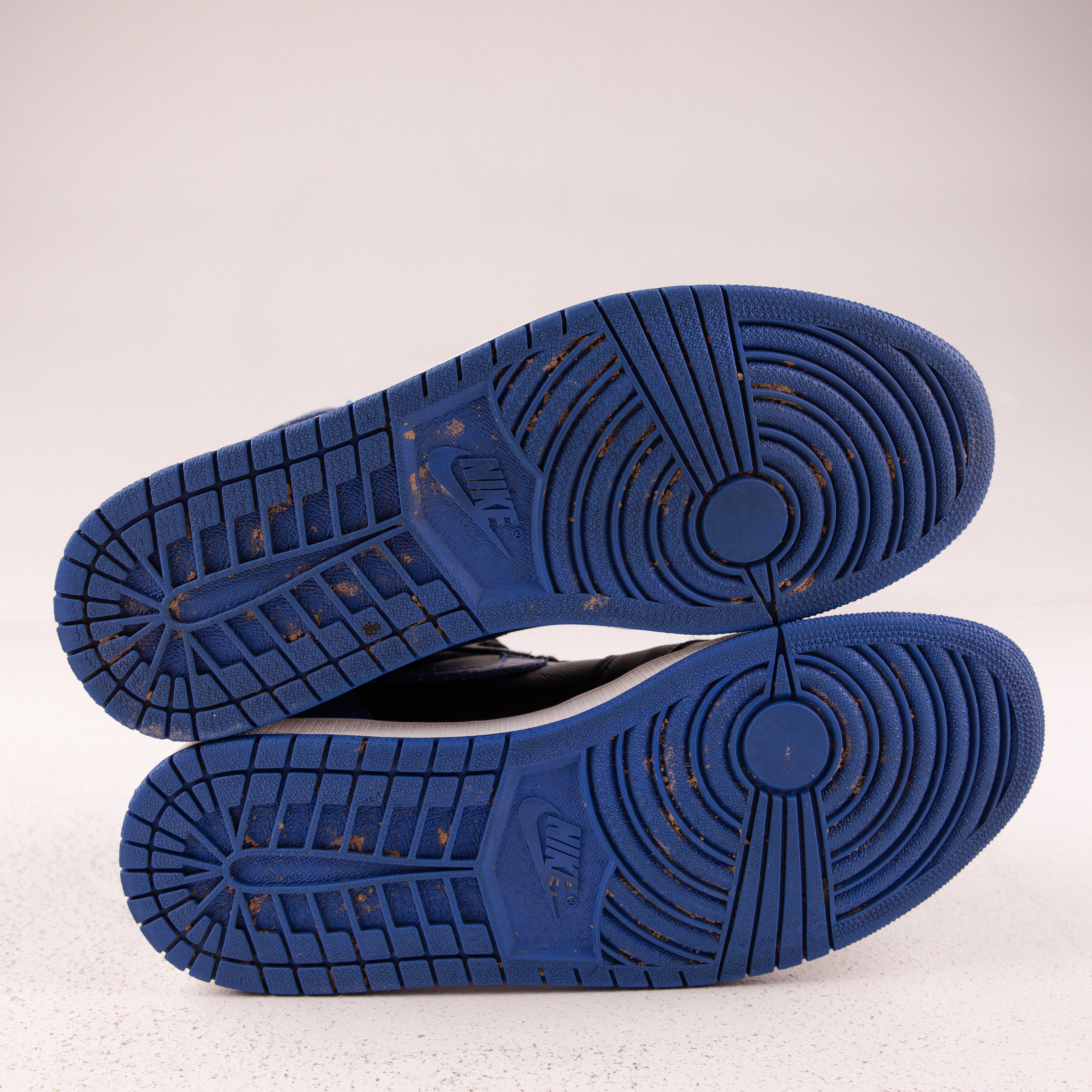 Jordan 1 Retro Royal (2017) - Used - 3752
