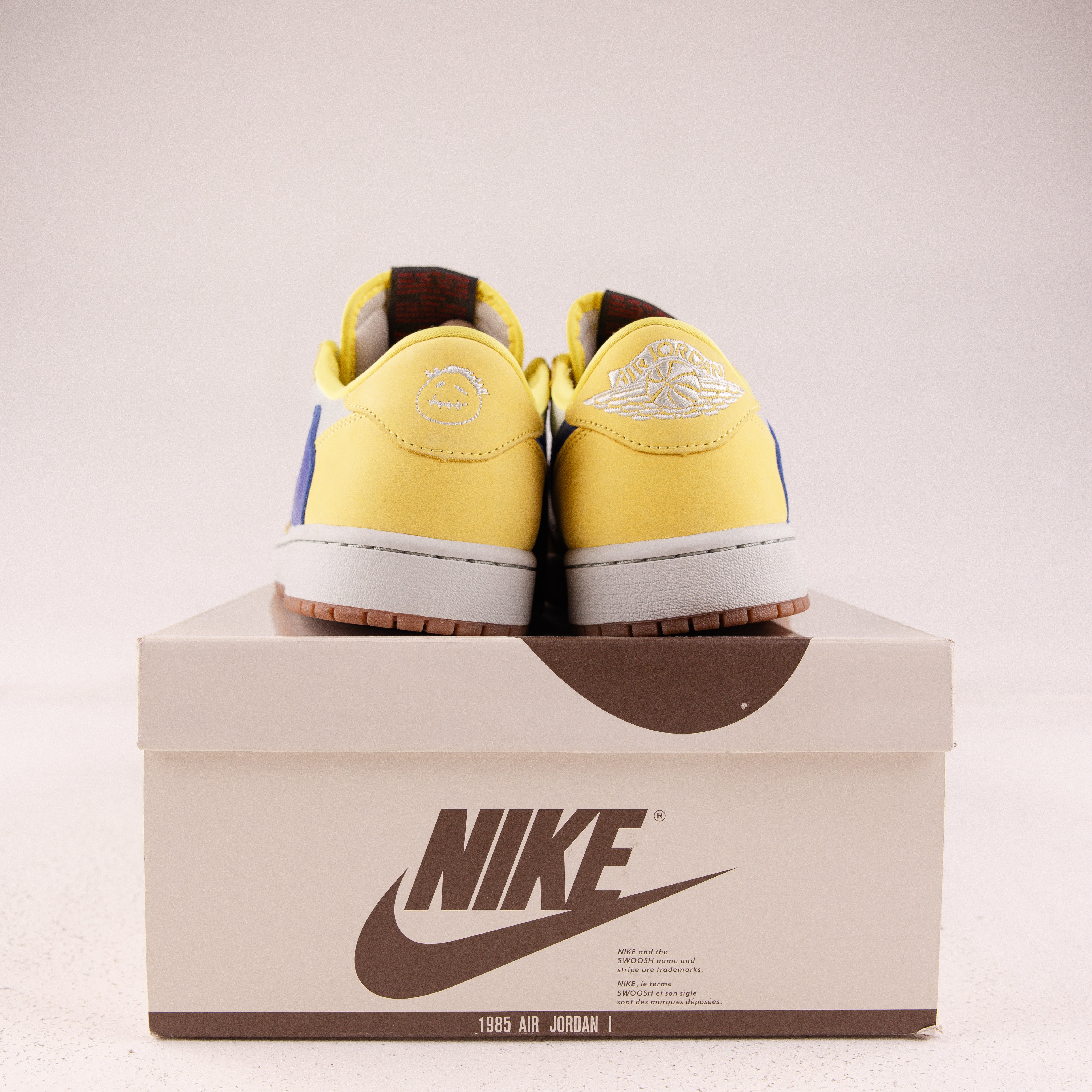 Jordan 1 Retro Low OG SP Travis Scott Canary (Women's) - Used - 3783