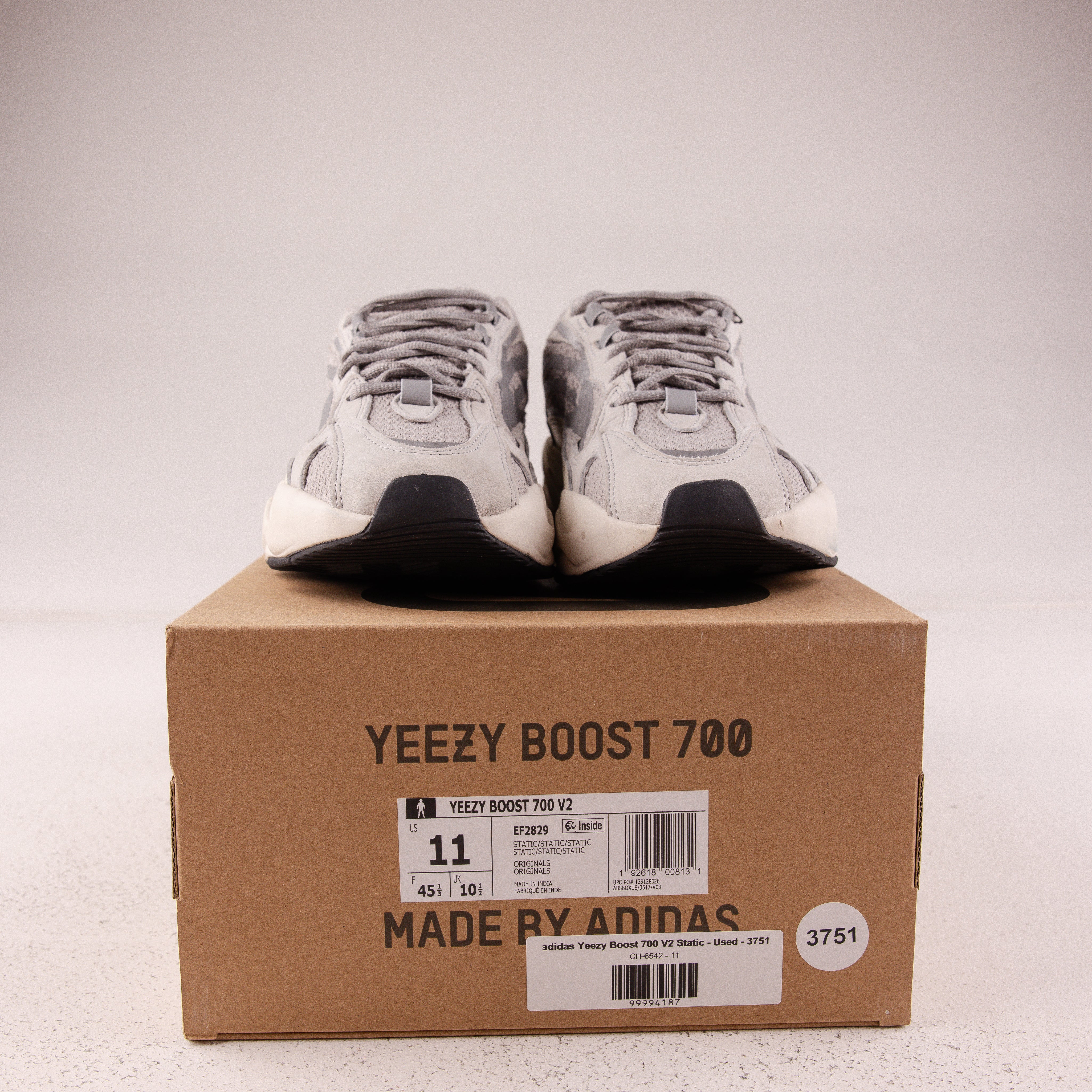 adidas Yeezy Boost 700 V2 Static - Used - 3751