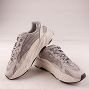 adidas Yeezy Boost 700 V2 Static - Used - 3751