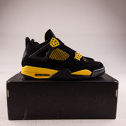 Jordan 4 Retro Thunder (2023) - Used - 4360