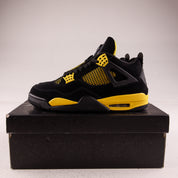 Jordan 4 Retro Thunder (2023) - Used - 4360