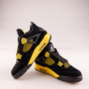 Jordan 4 Retro Thunder (2023) - Used - 4360