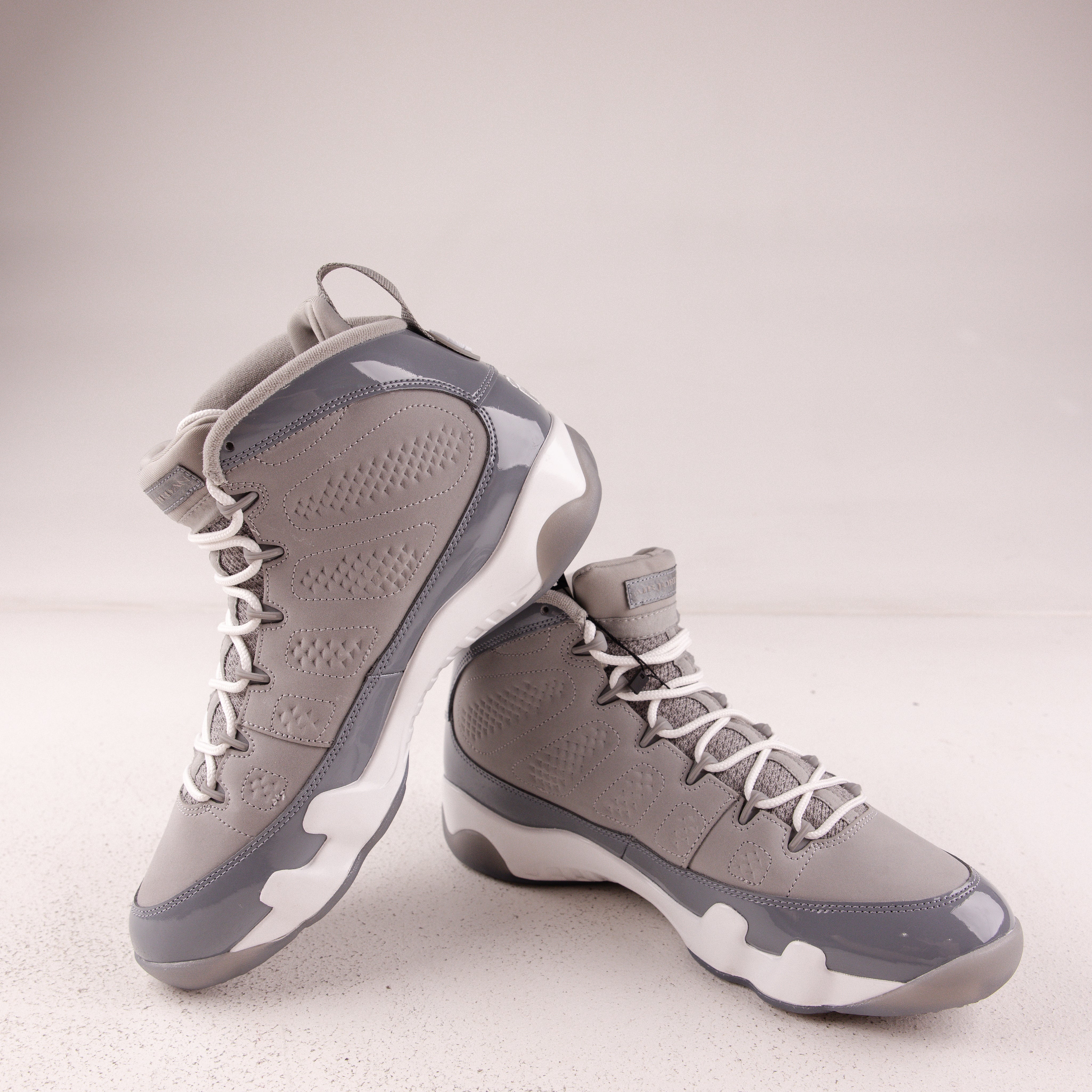 Jordan 9 Retro Cool Grey (2025) - Used - 3731