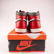Jordan 1 Retro High OG Chicago Lost and Found - Used - 3722