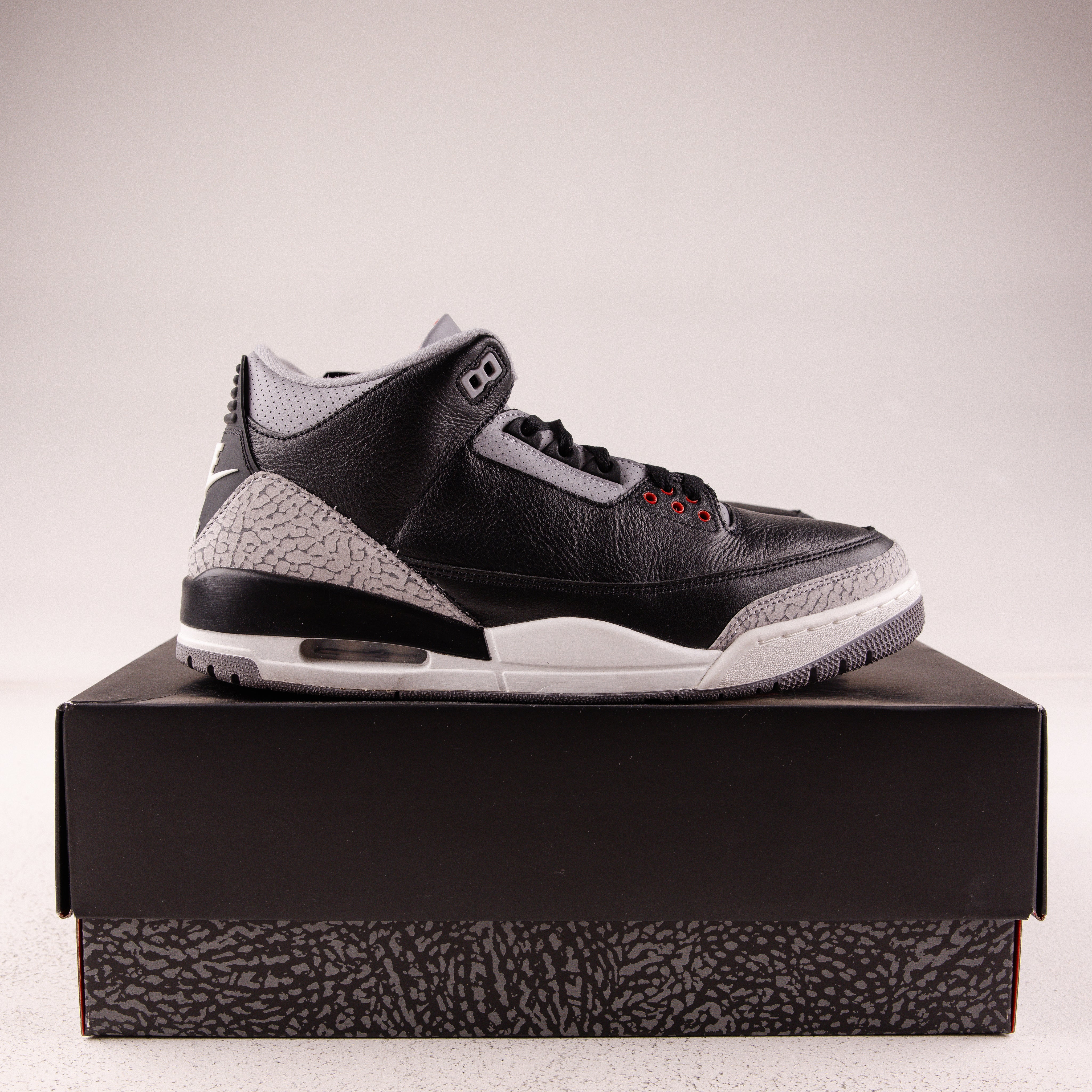 Jordan 3 Retro OG Black Cement (2024) - Used - 4370