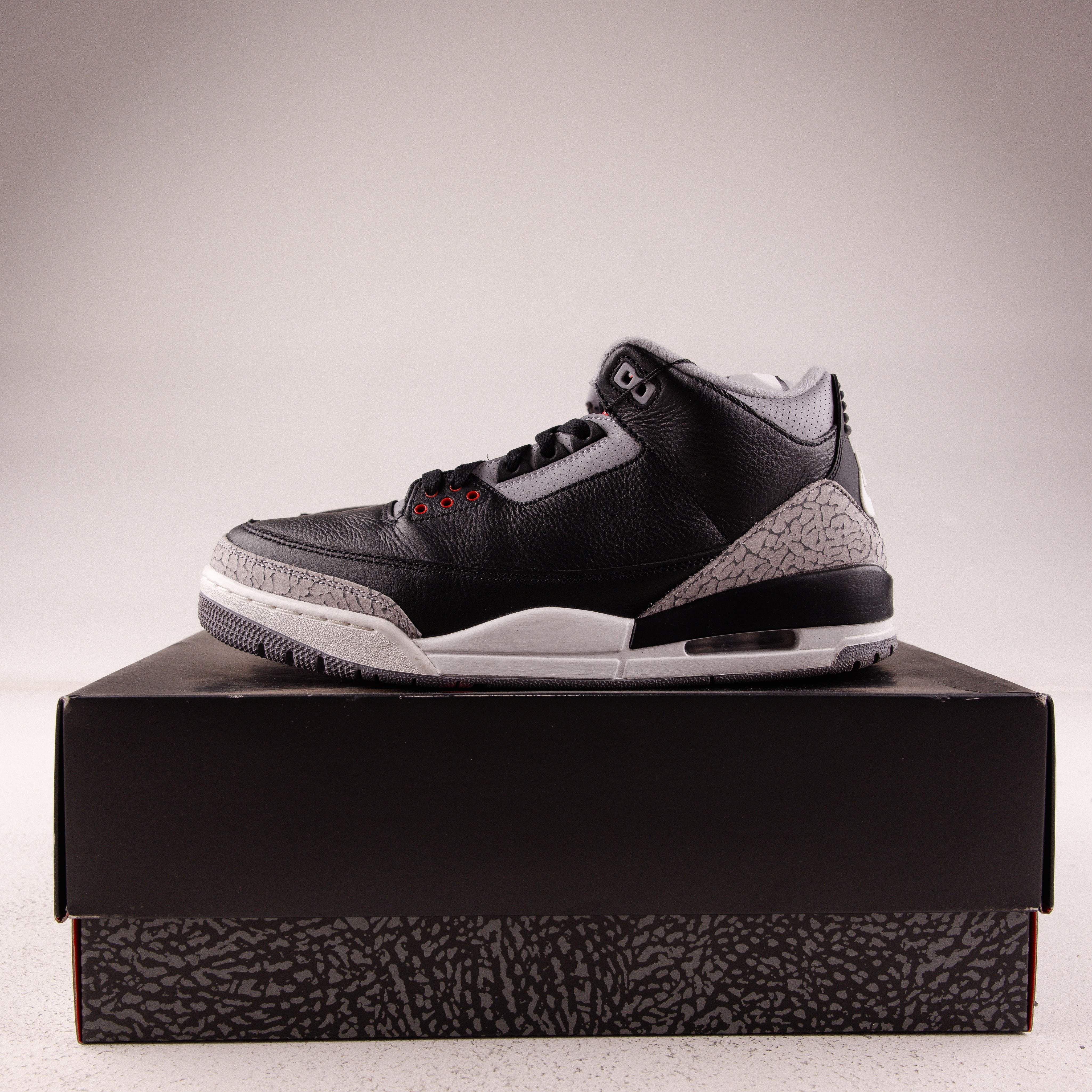 Jordan 3 Retro OG Black Cement (2024) - Used - 4370
