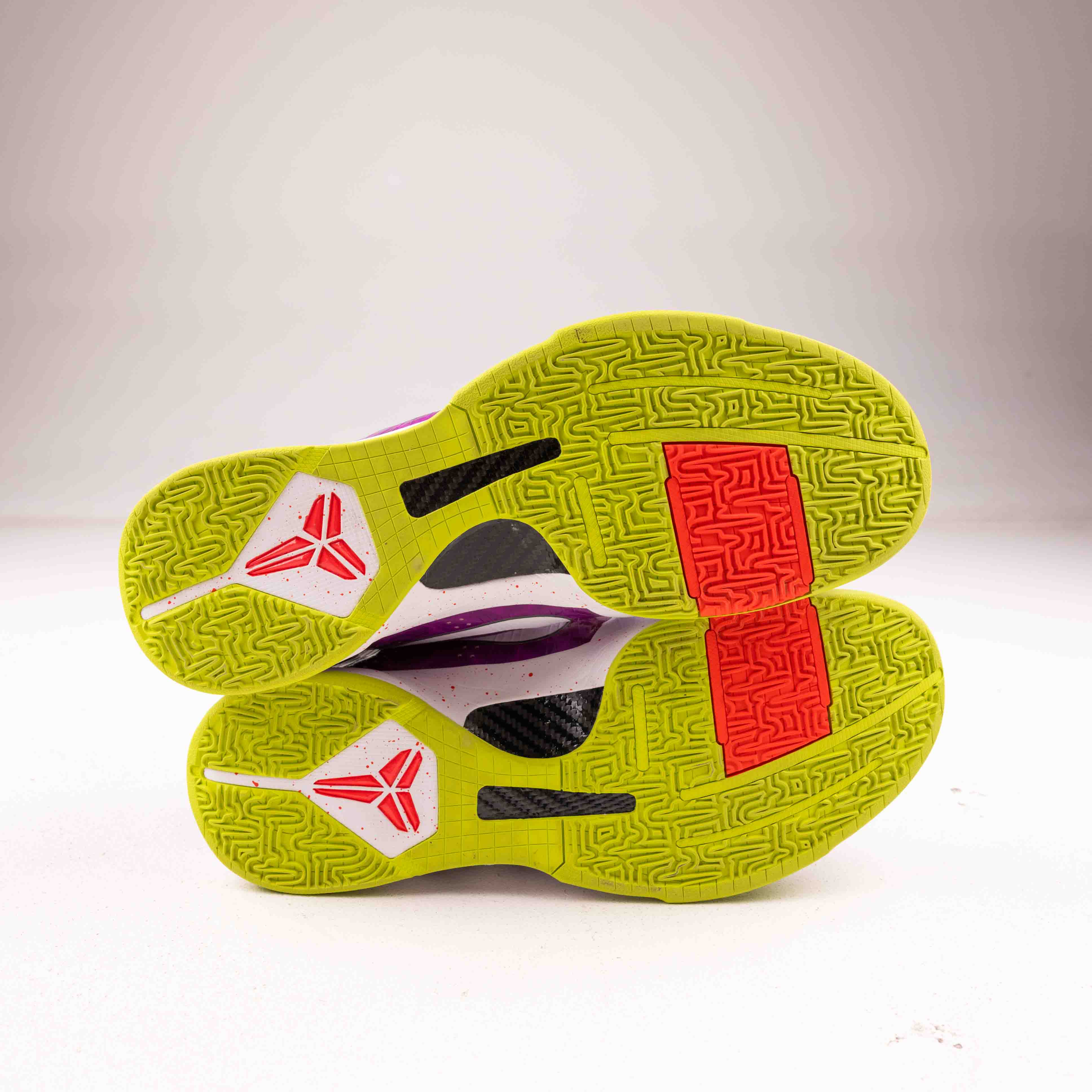 PROMO SAMPLE Kobe 5 Chaos (Game Worn) Devin Booker - Common Hype