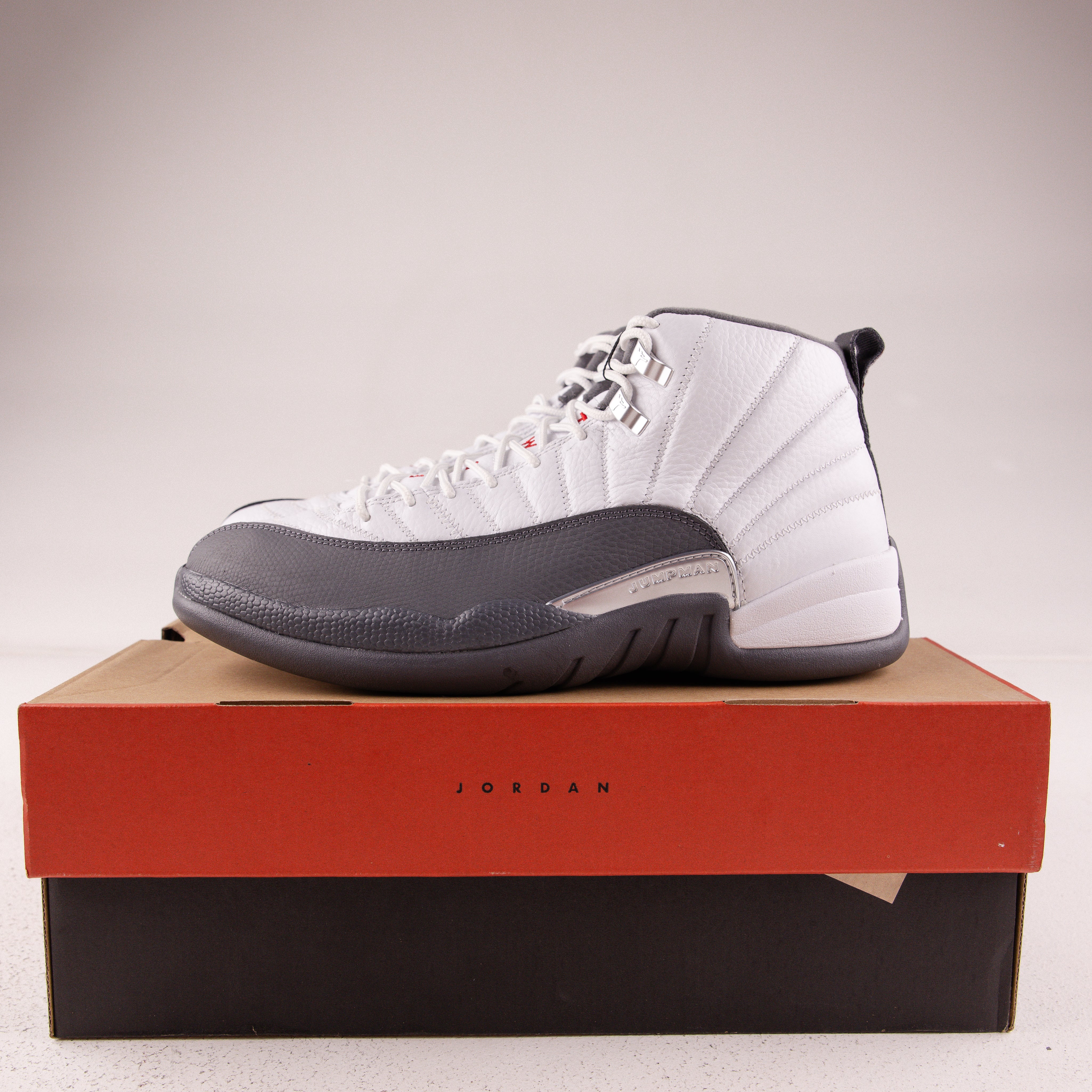 Jordan 12 Retro White Dark Grey - Used - 3730