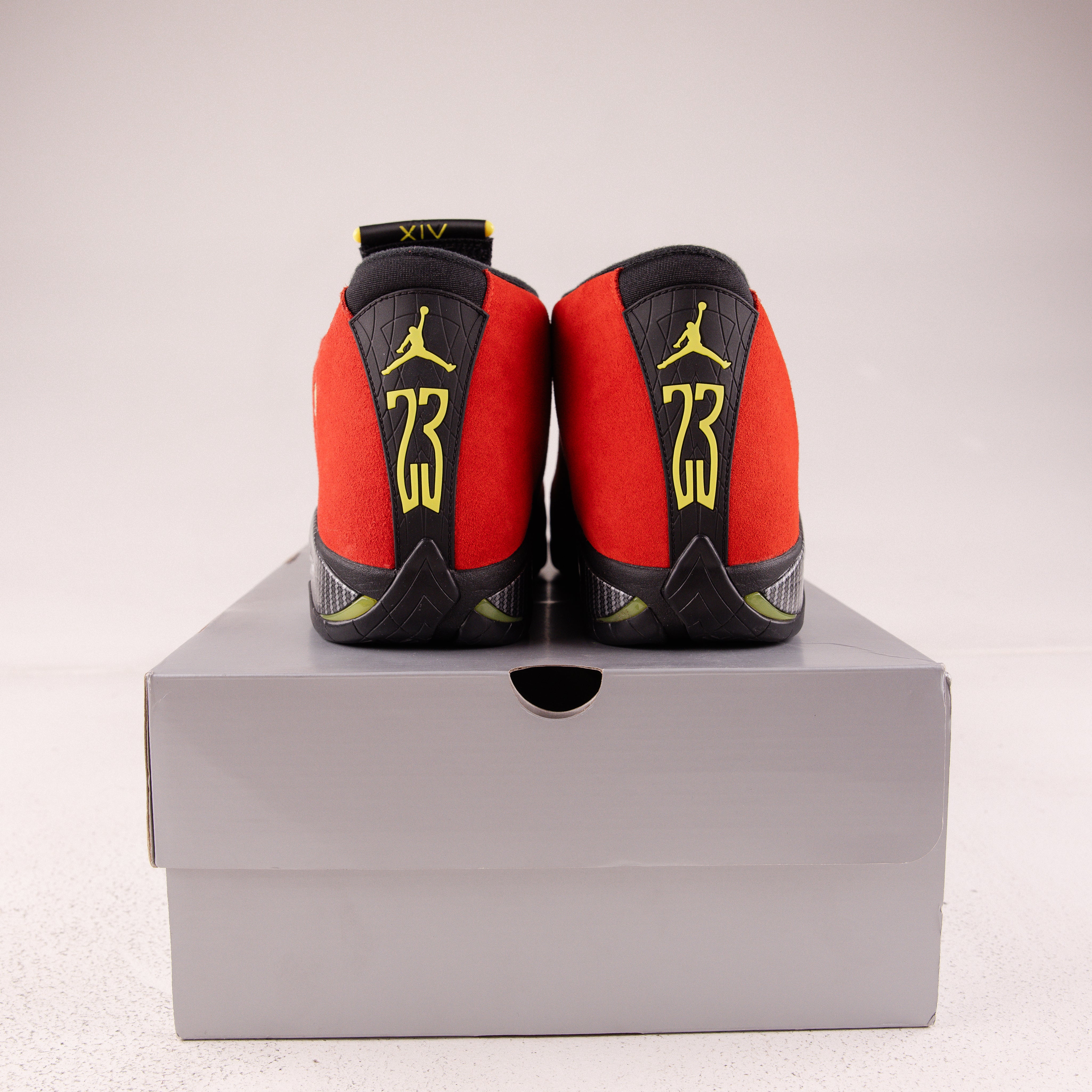Jordan 14 Retro Ferrari (2025) - Used - 4359