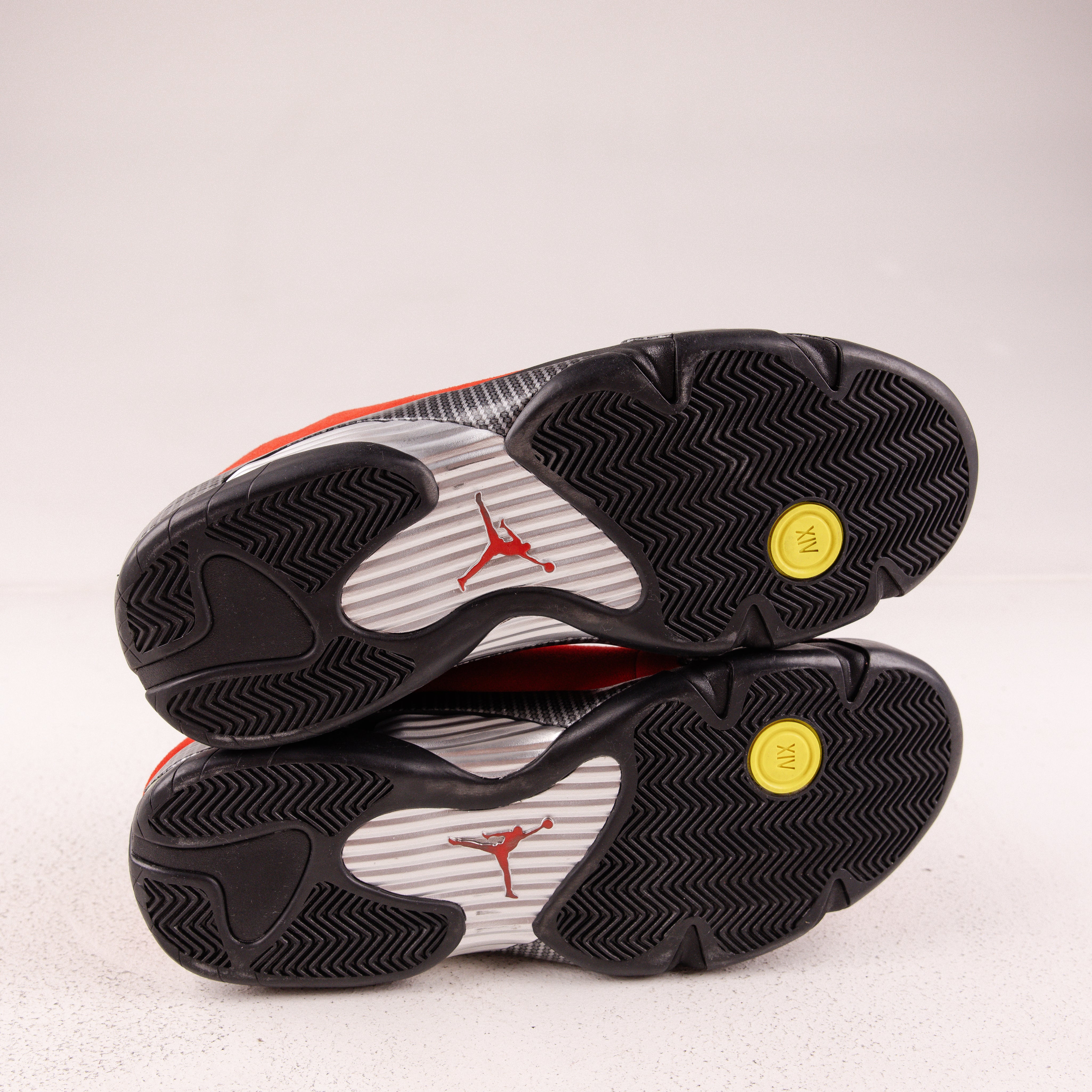 Jordan 14 Retro Ferrari (2025) - Used - 4359
