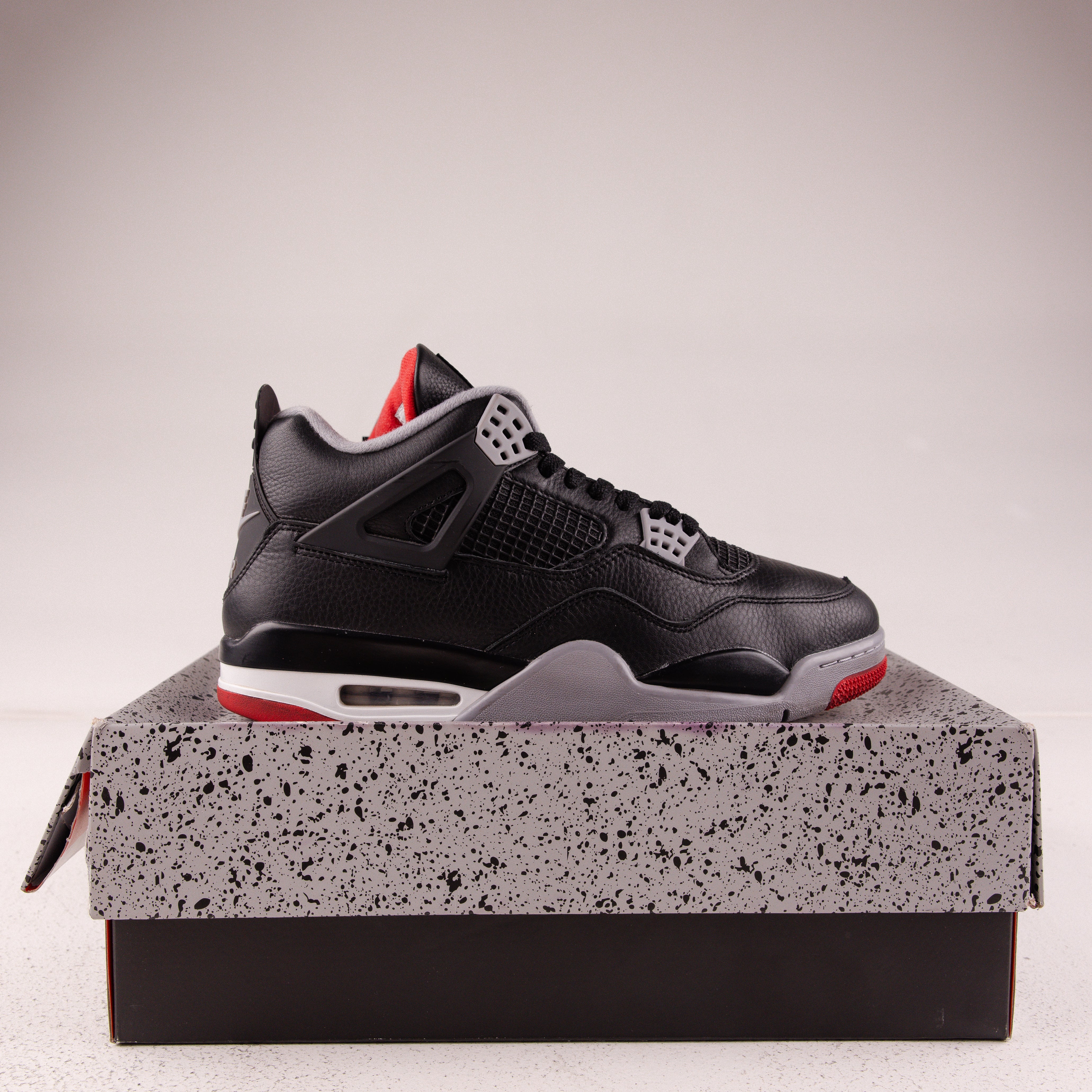 Jordan 4 Retro Bred Reimagined - Used - 1751