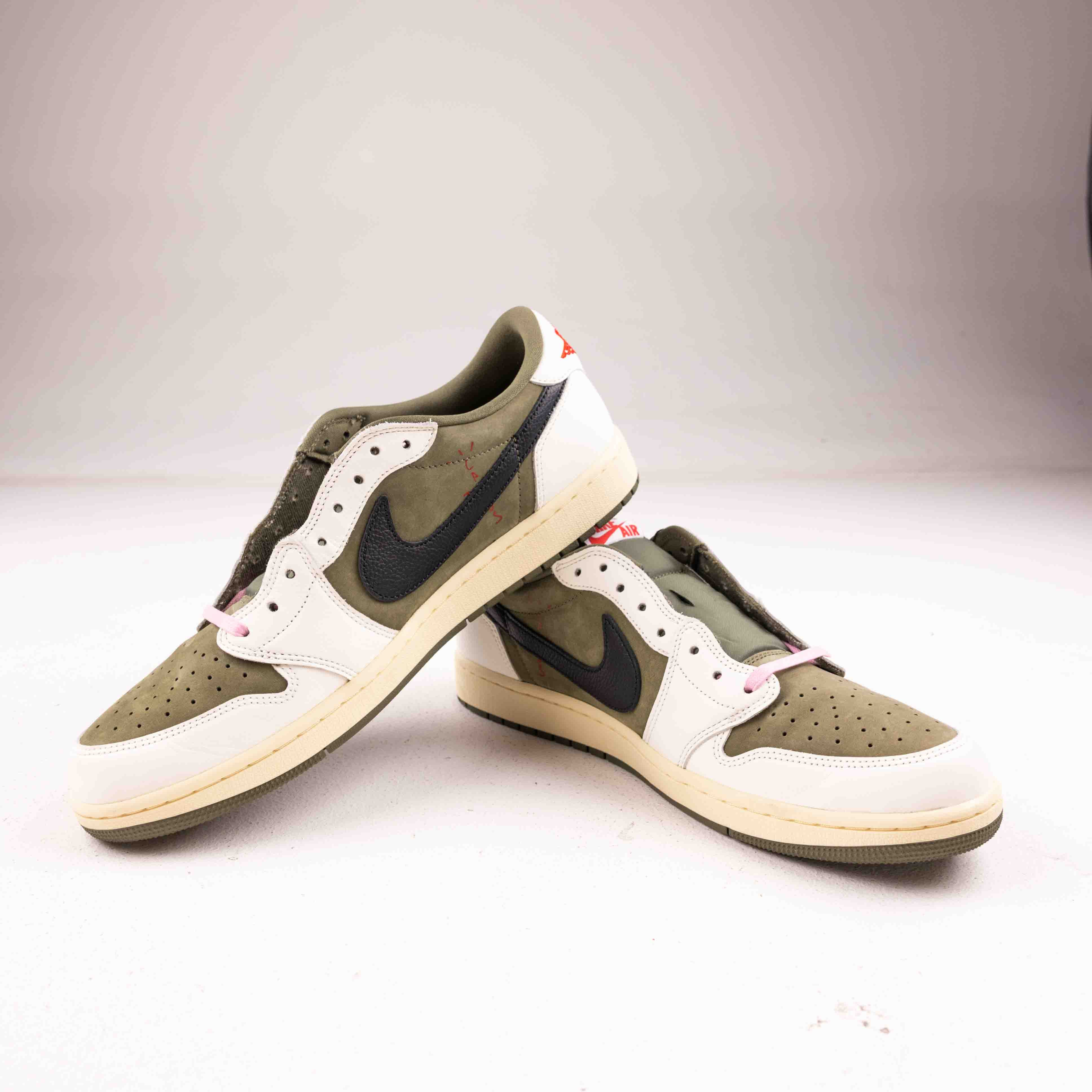 Jordan 1 Retro Low OG SP Travis Scott Medium Olive - Used - 1310 - Common Hype