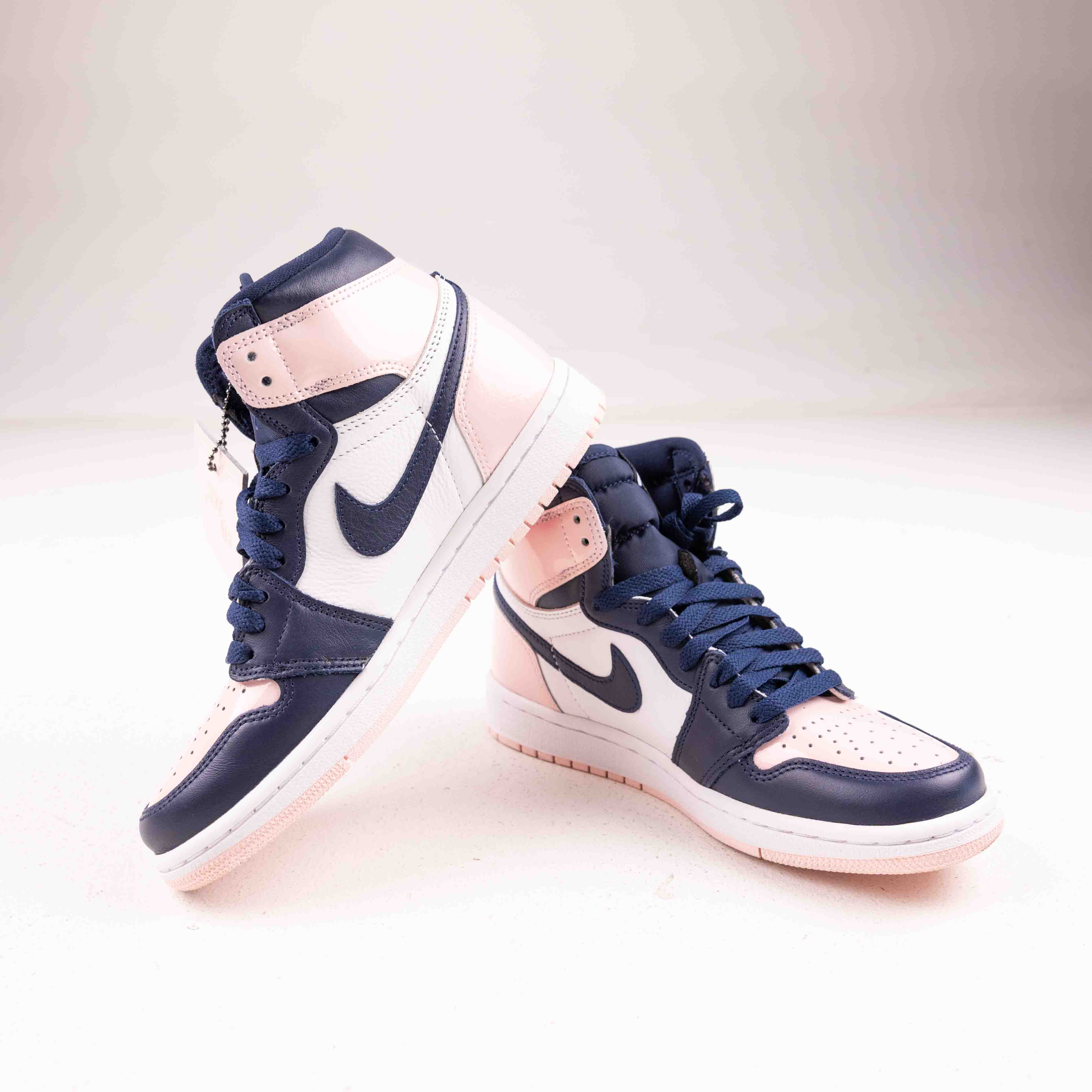 Jordan 1 Retro High Atmosphere (Womens) - Used - 1289 - Common Hype
