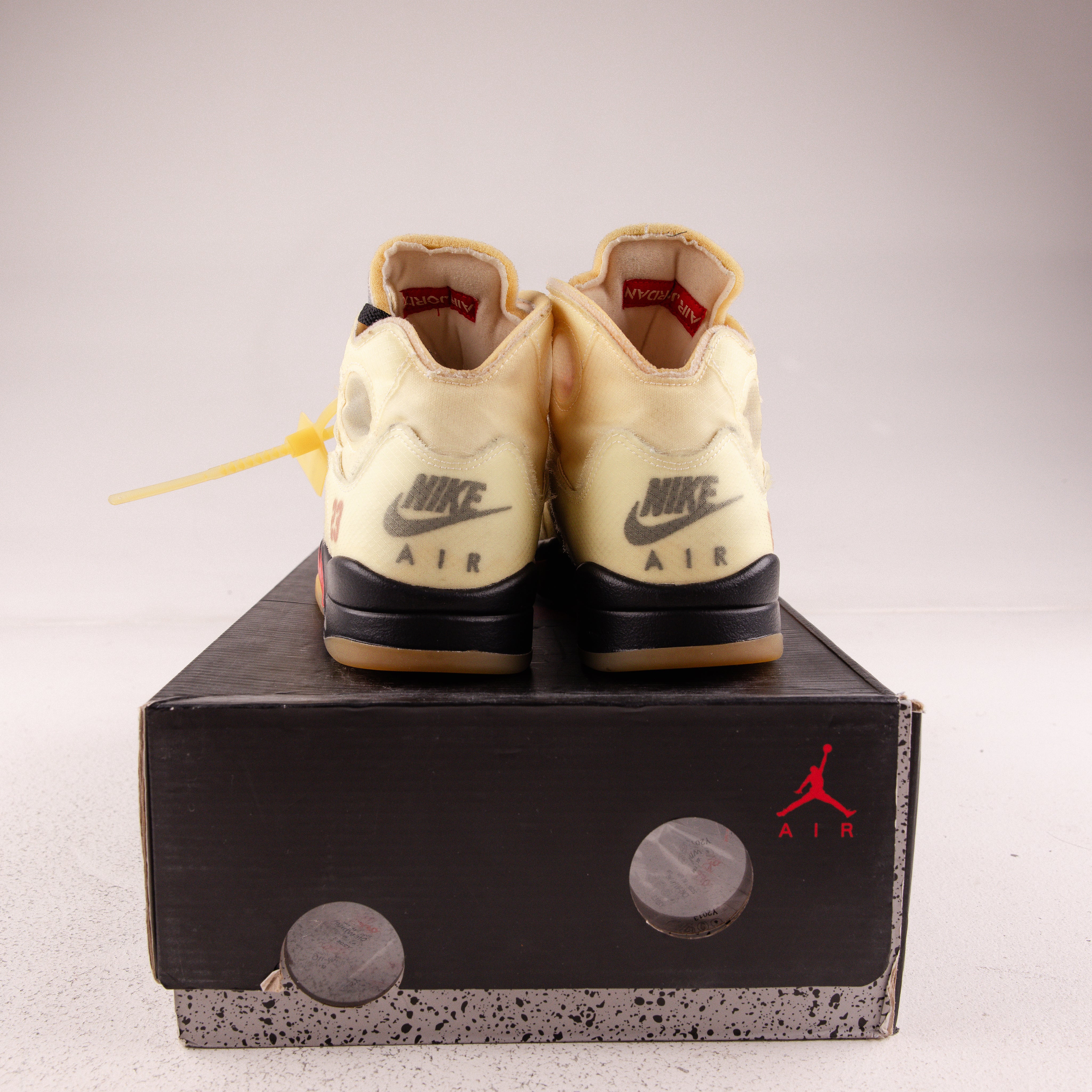 Jordan 5 Retro Off-White Sail - Used - 3759