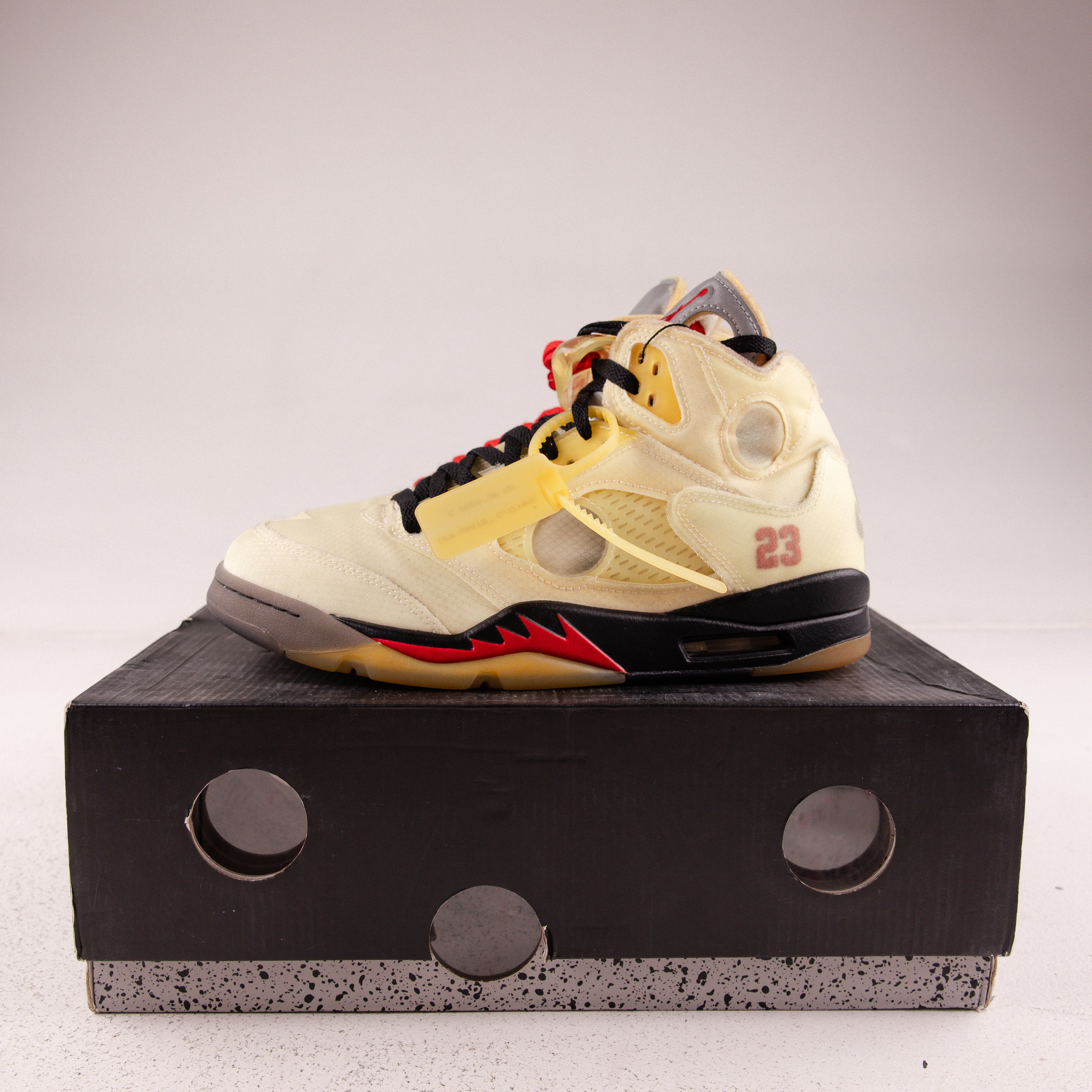Jordan 5 Retro Off-White Sail - Used - 3759