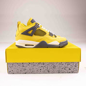 Jordan 4 Retro Lightning (2021) - Used - 0443 - Common Hype