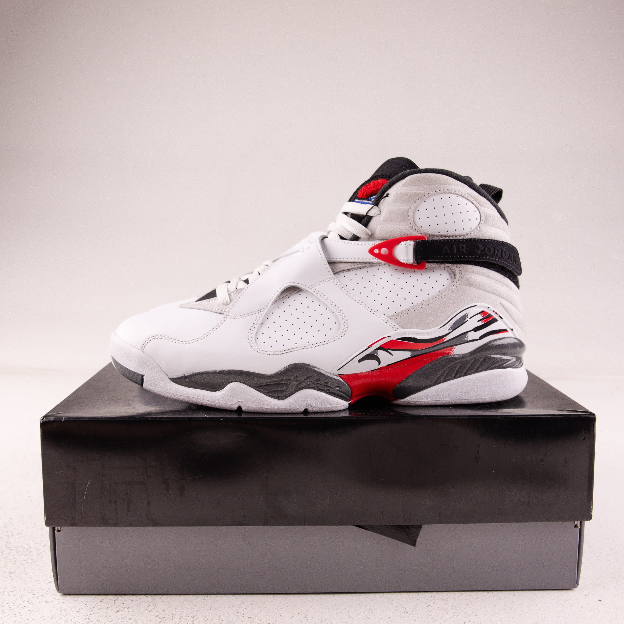Jordan 8 Retro White True Red (2025) - Used - 1739