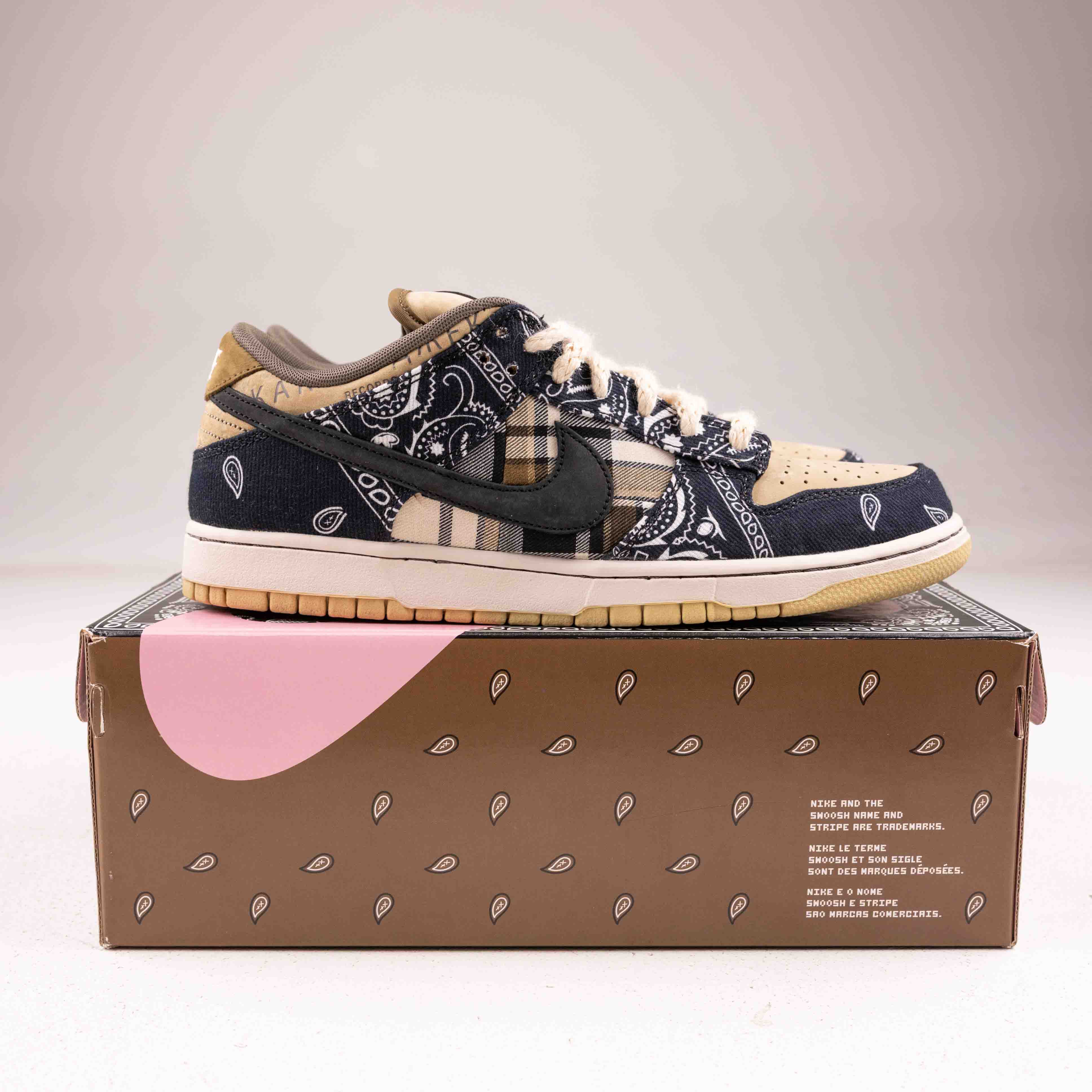 Nike SB Dunk Low Travis Scott (Special Box) - Used - 1295 - Common Hype
