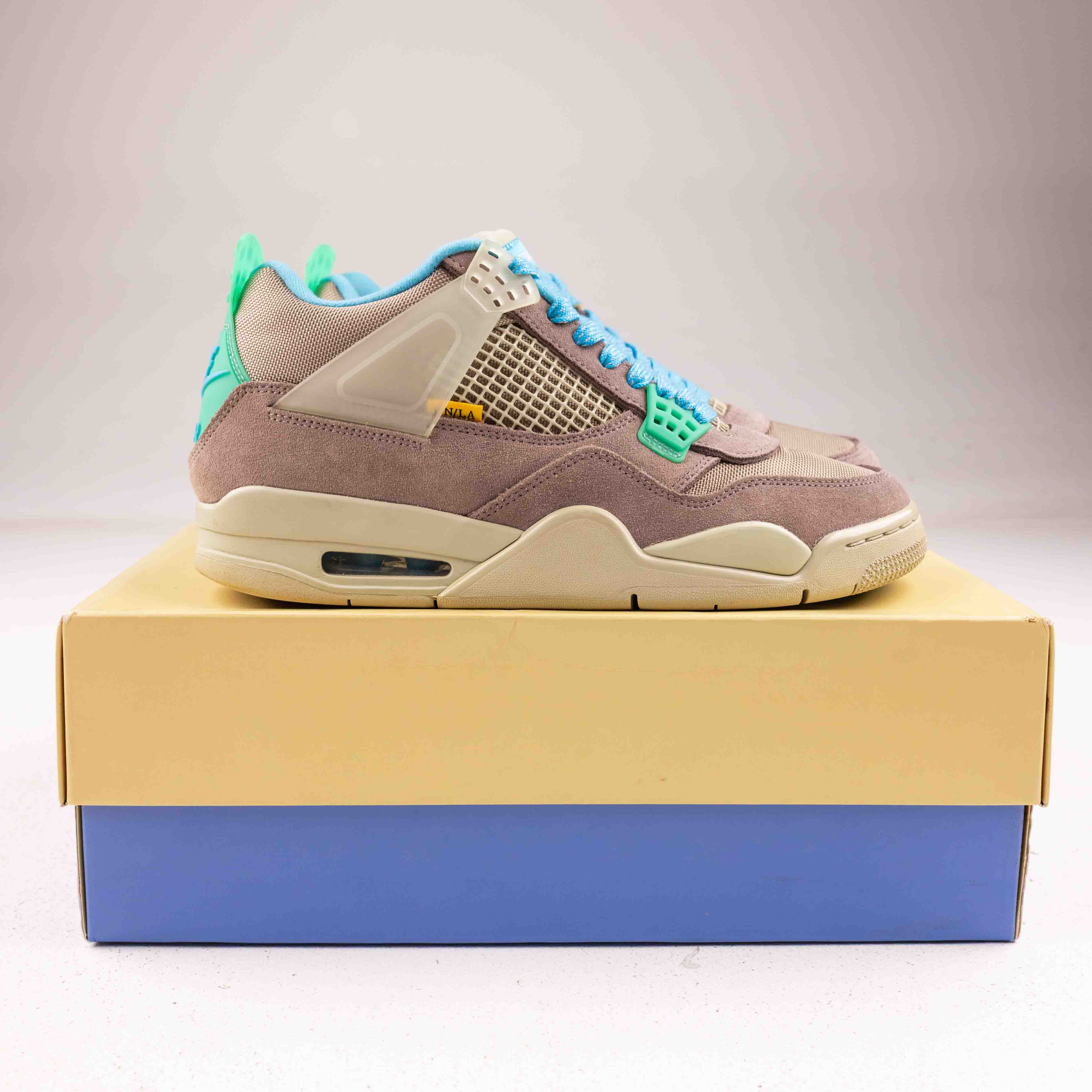 Jordan 4 Retro Union Taupe Haze - Used - 1282 - Common Hype