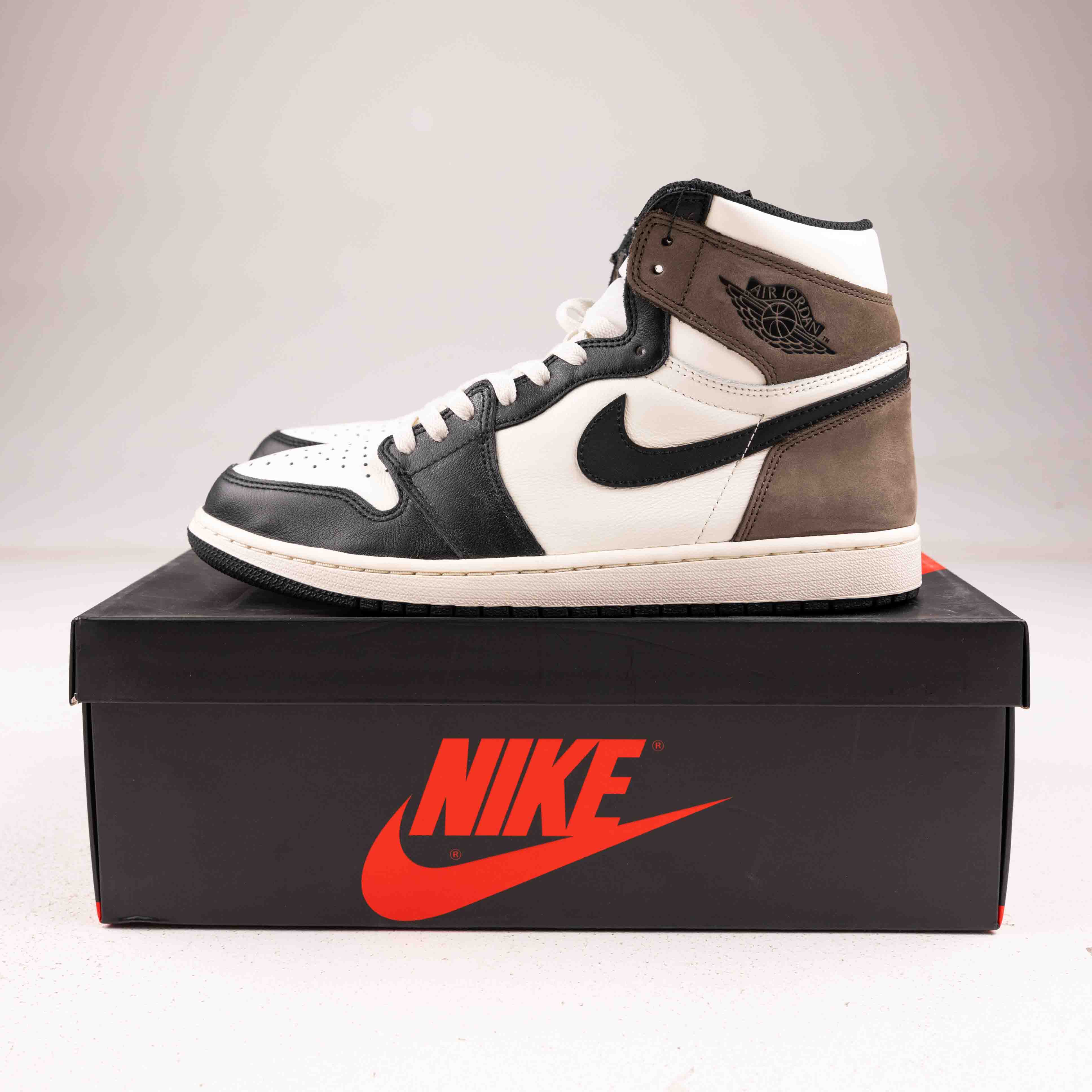 Jordan 1 Retro High Dark Mocha - Used - 1321 - Common Hype