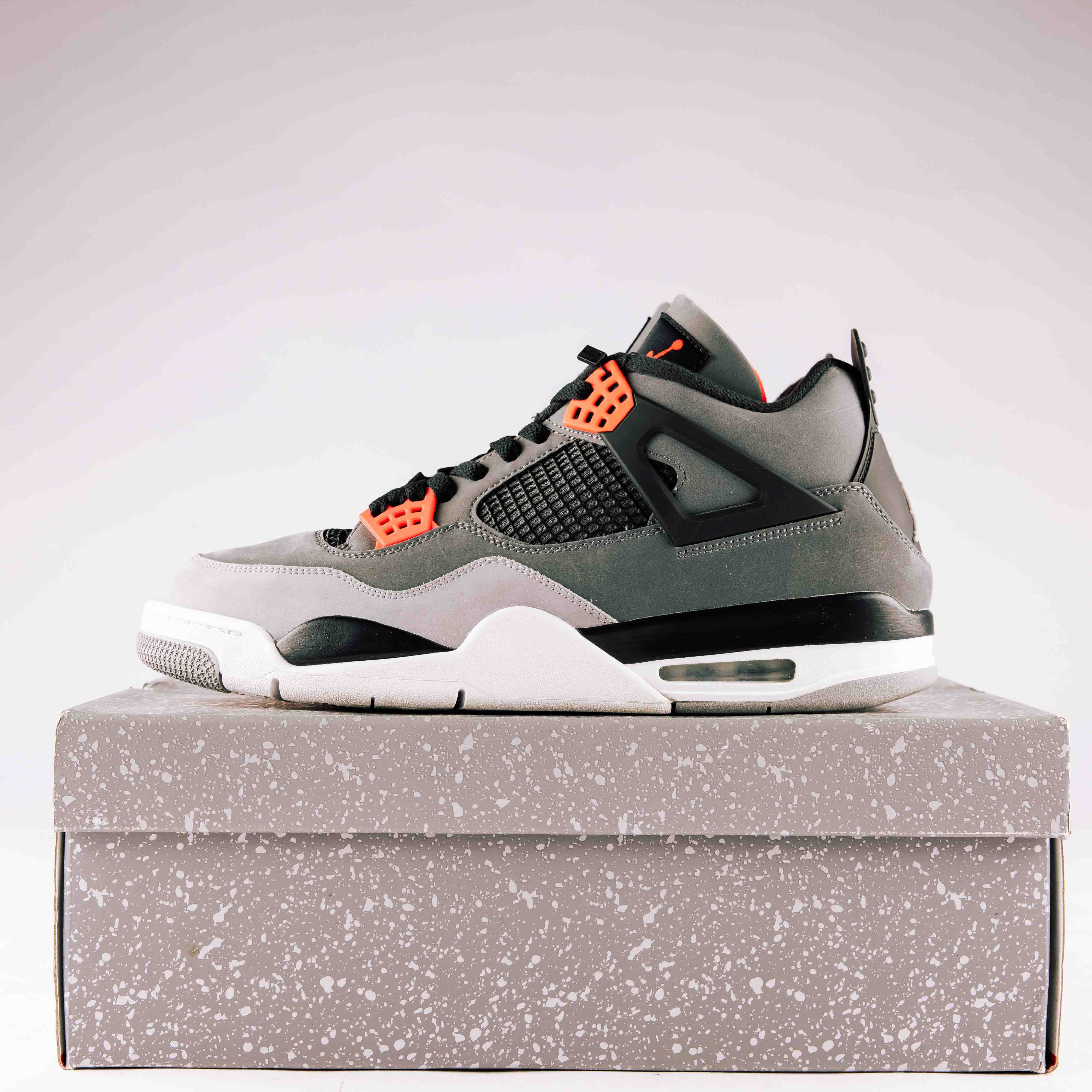 Jordan 4 Retro Infrared - Used - 0524 - Common Hype