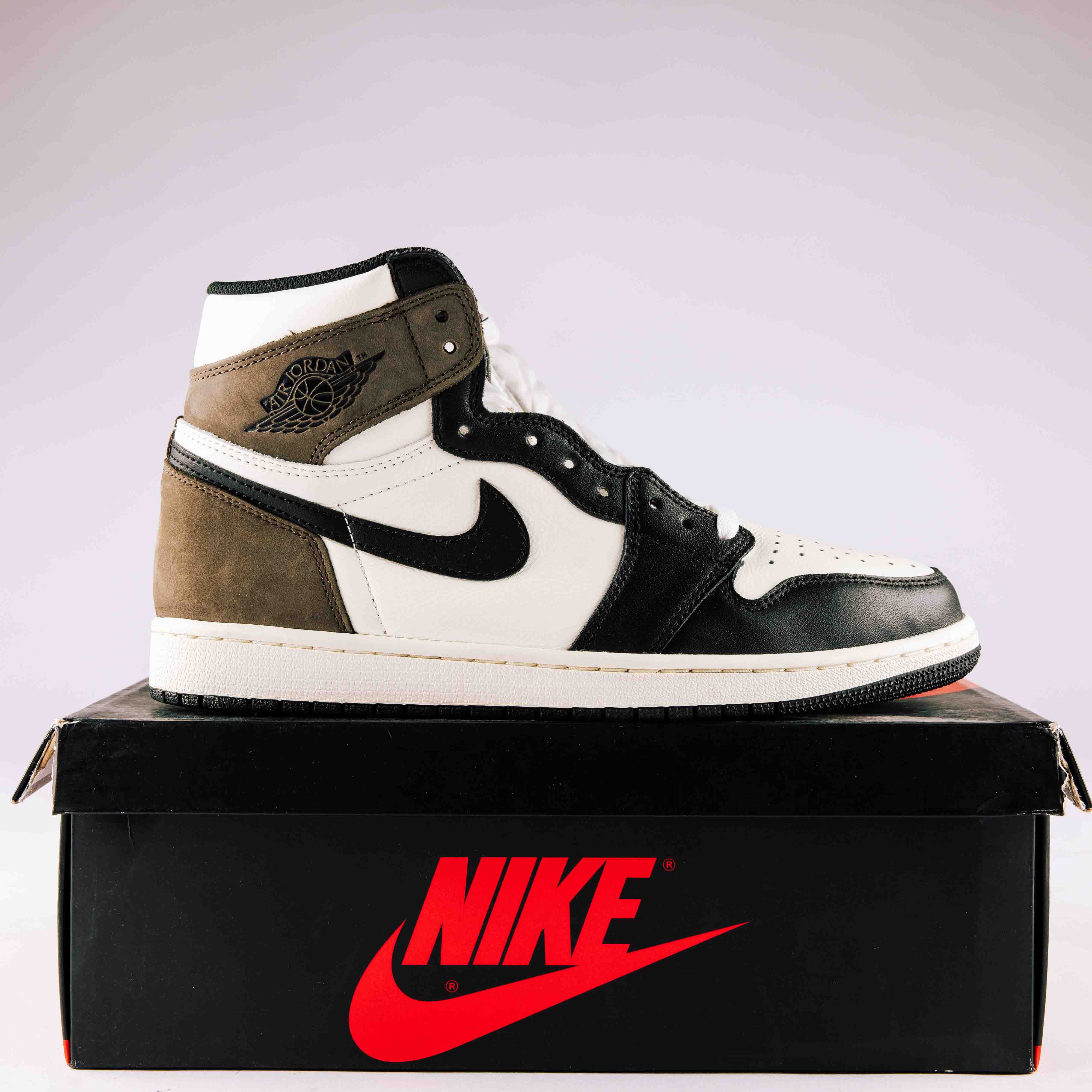 Jordan 1 Retro High Dark Mocha - Used - 0558 - Common Hype