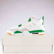 Jordan 4 Retro SB Pine Green - Used - 0655 - Common Hype