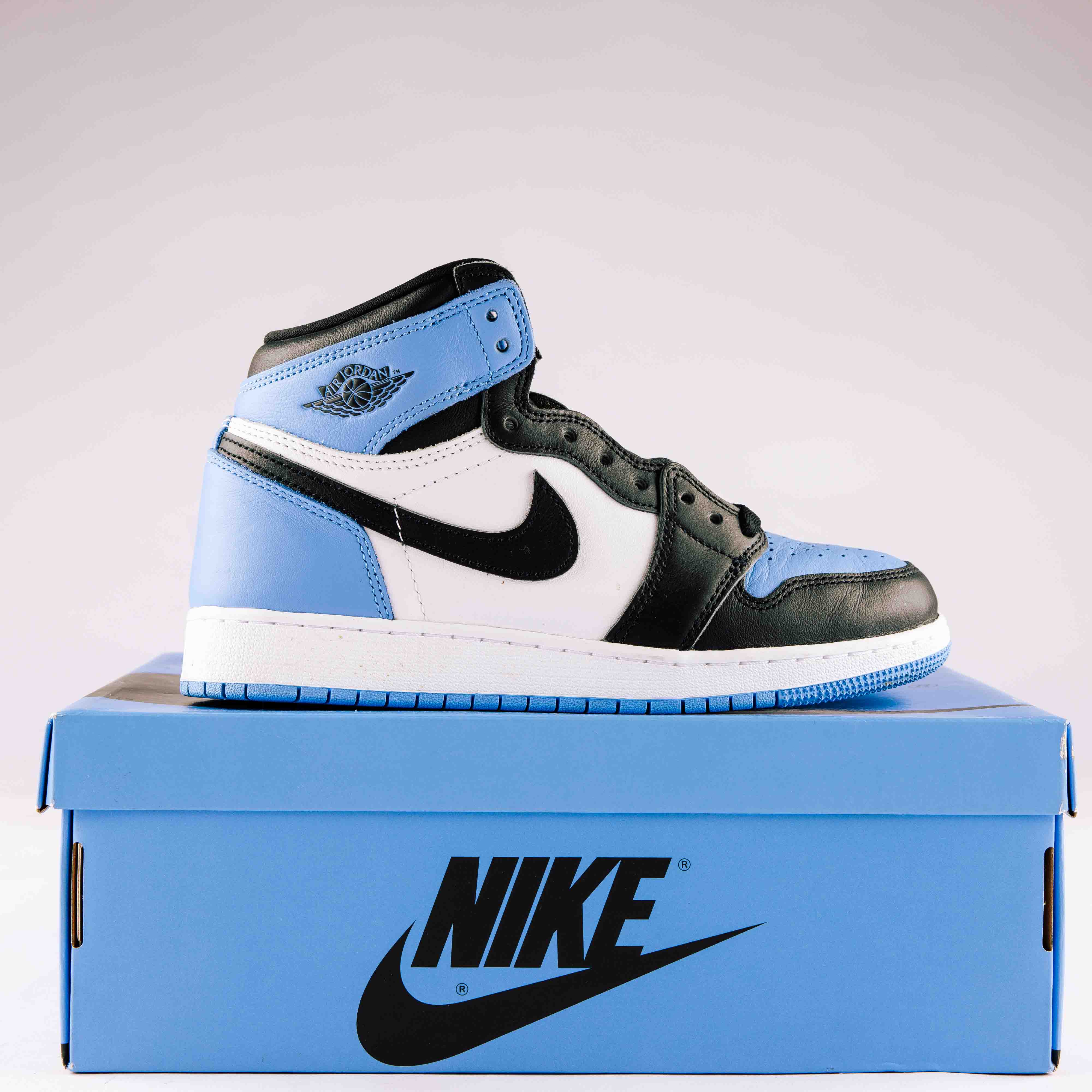 Jordan 1 Retro High OG UNC Toe (GS) - Used - 0512 - Common Hype