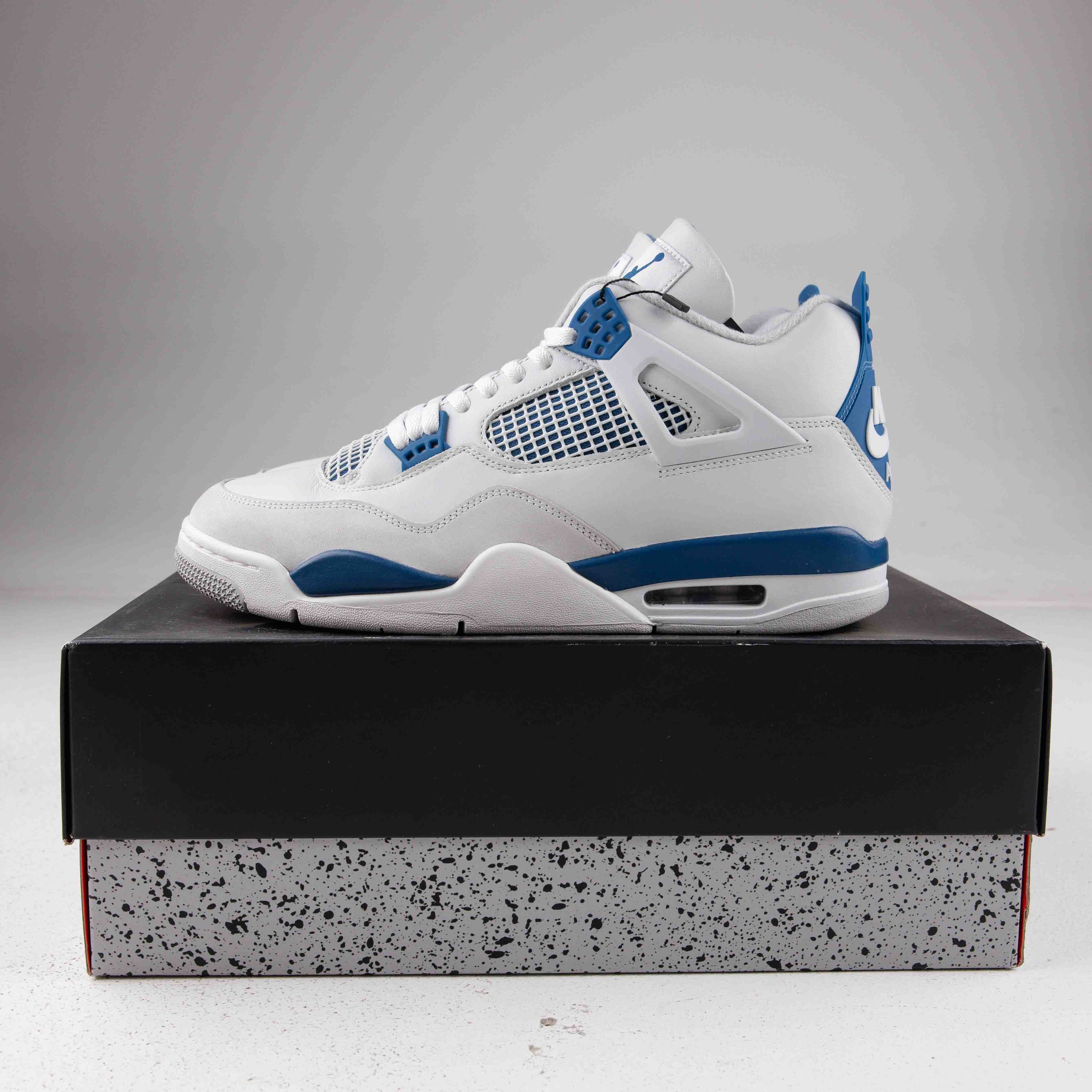 Jordan 4 Retro Military Blue (2024)- Used - 4006