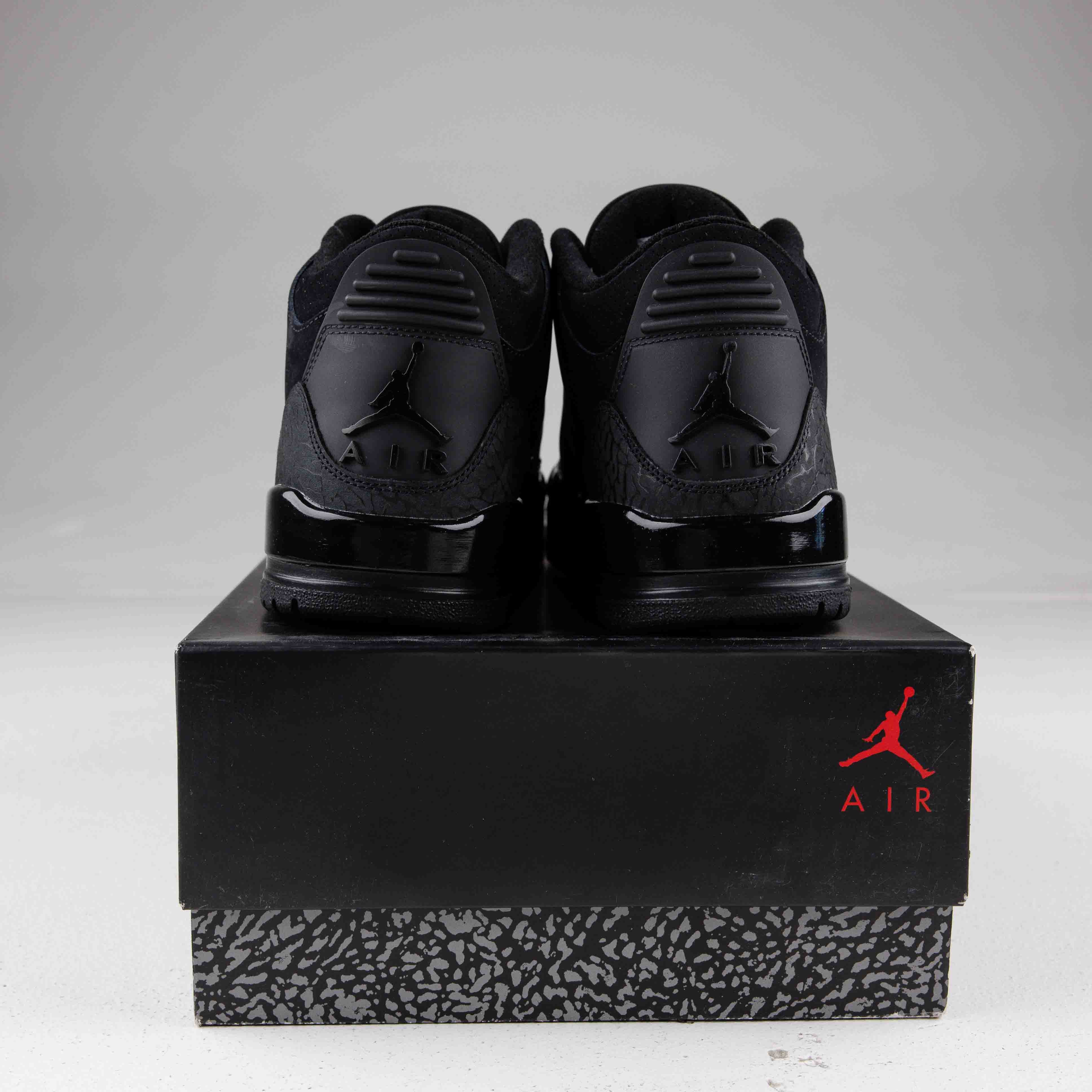 Jordan 3 Retro Black Cat (2025) - Used - 4018