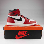 Jordan 1 Retro High OG Chicago Lost and Found - Used - 4029