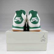 Jordan 4 Retro SB Pine Green - Used - 4031