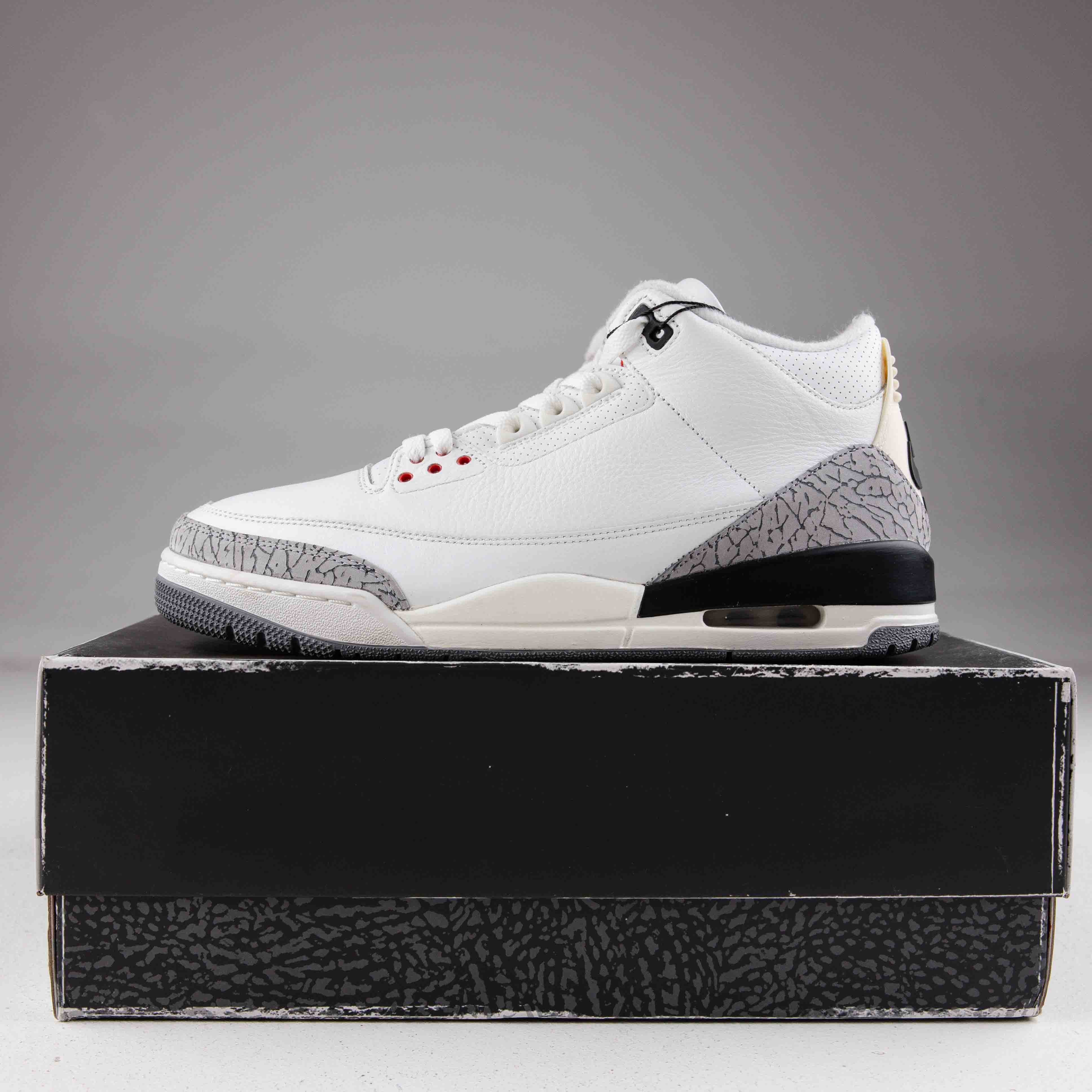 Jordan 3 Retro White Cement Reimagined - Used - 1438