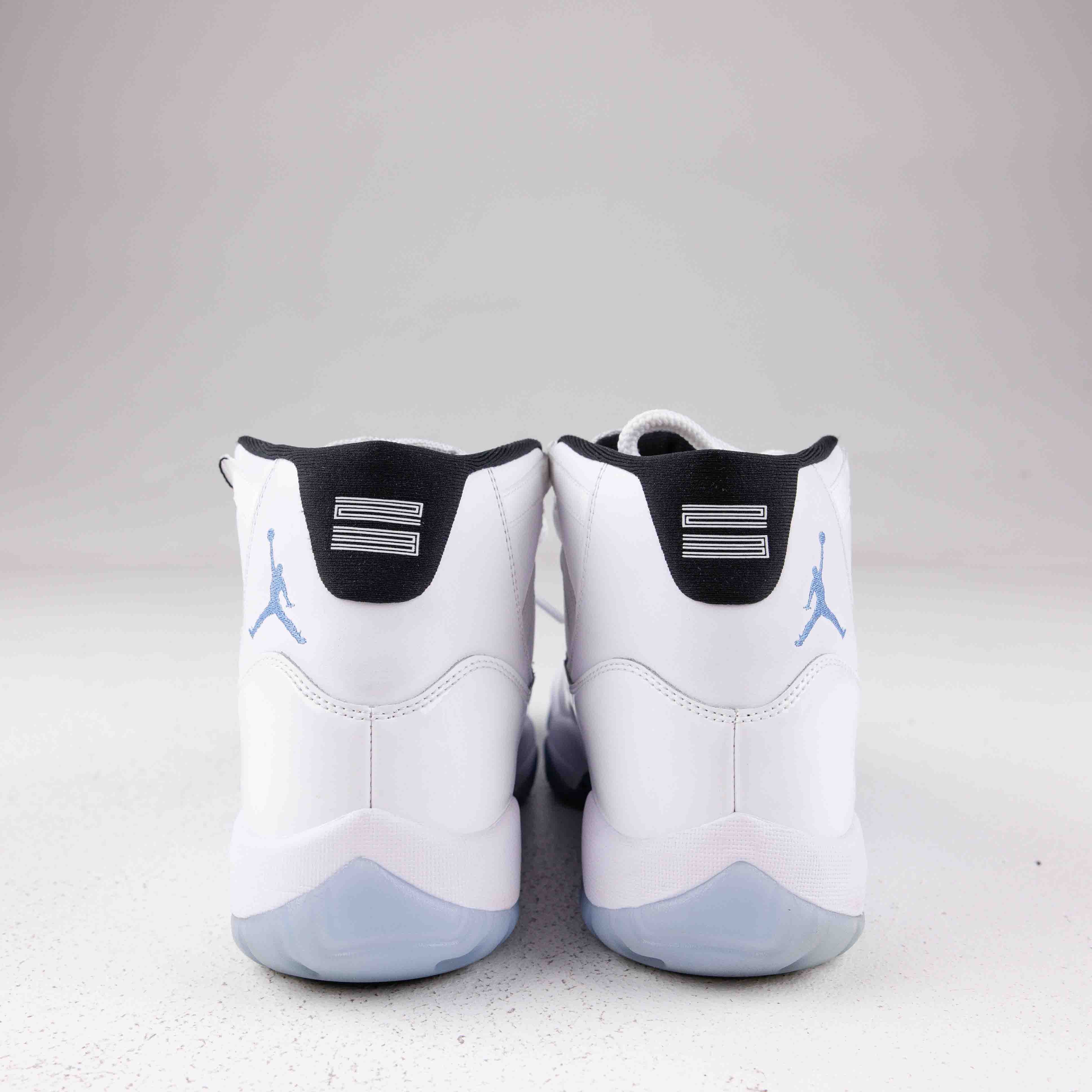 Jordan 11 Retro Legend Blue (2024) - Used - 1574 - Common Hype