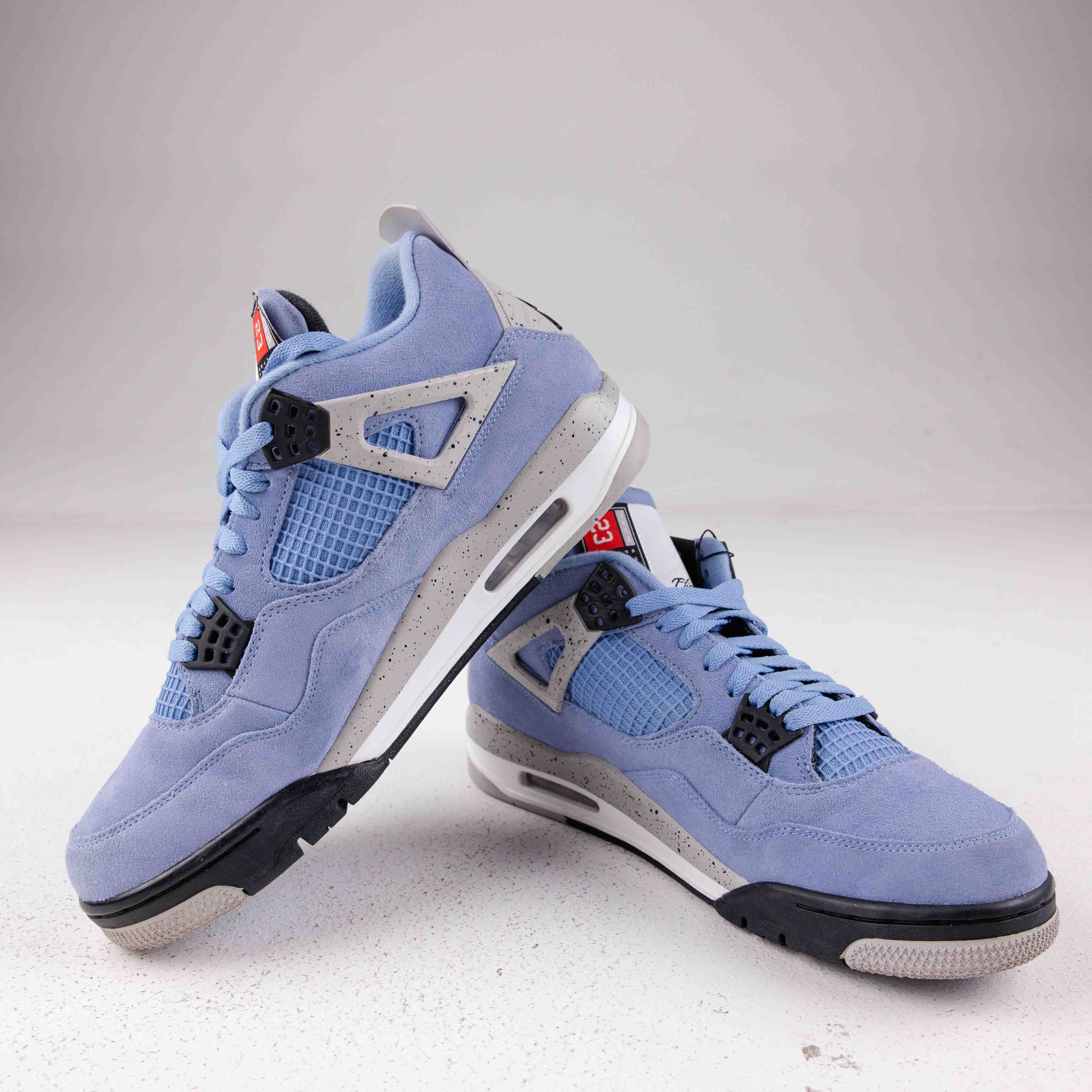 Jordan 4 Retro University Blue - Used - 3550 - Common Hype