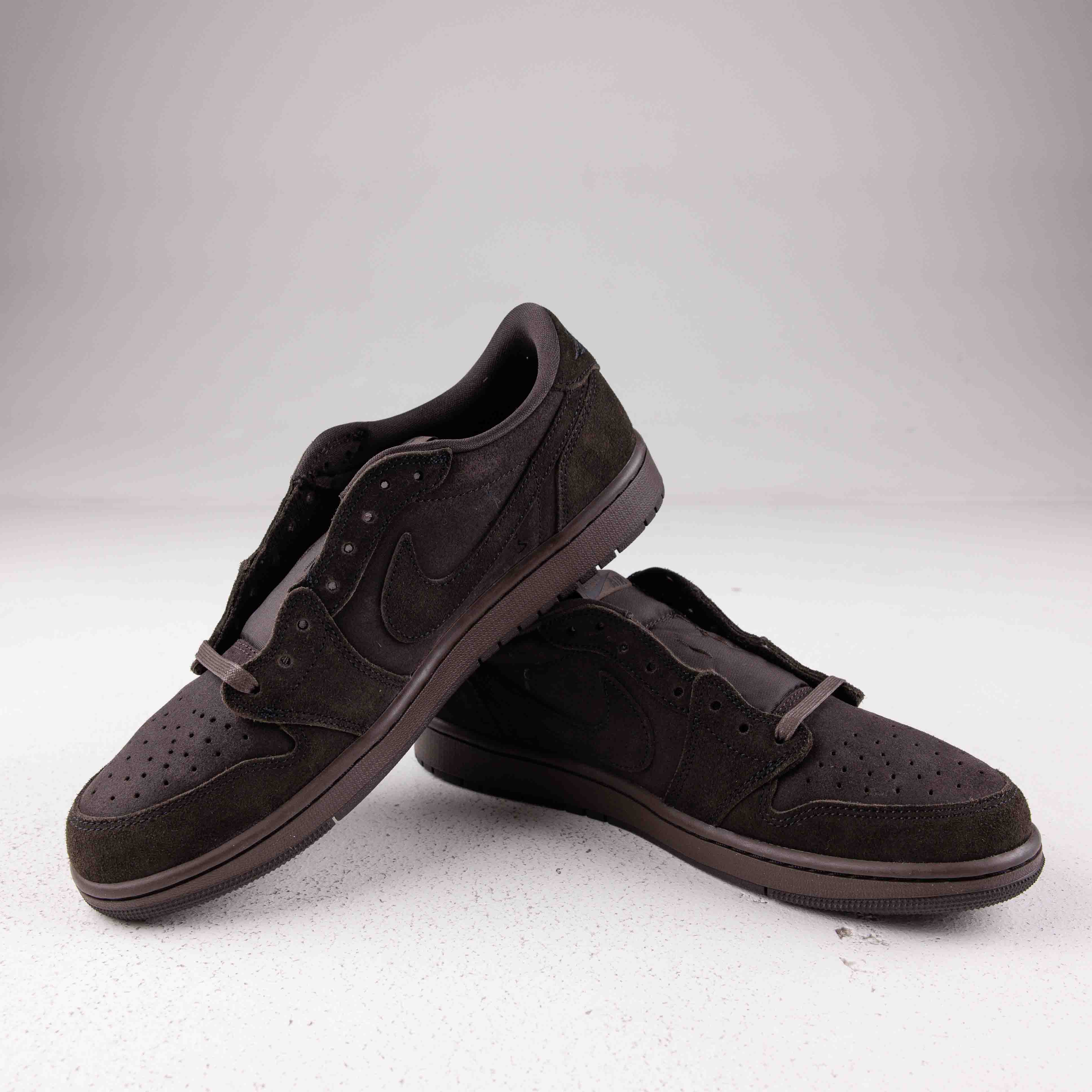 Jordan 1 Retro Low OG SP Travis Scott Velvet Brown - Used - 3554 - Common Hype