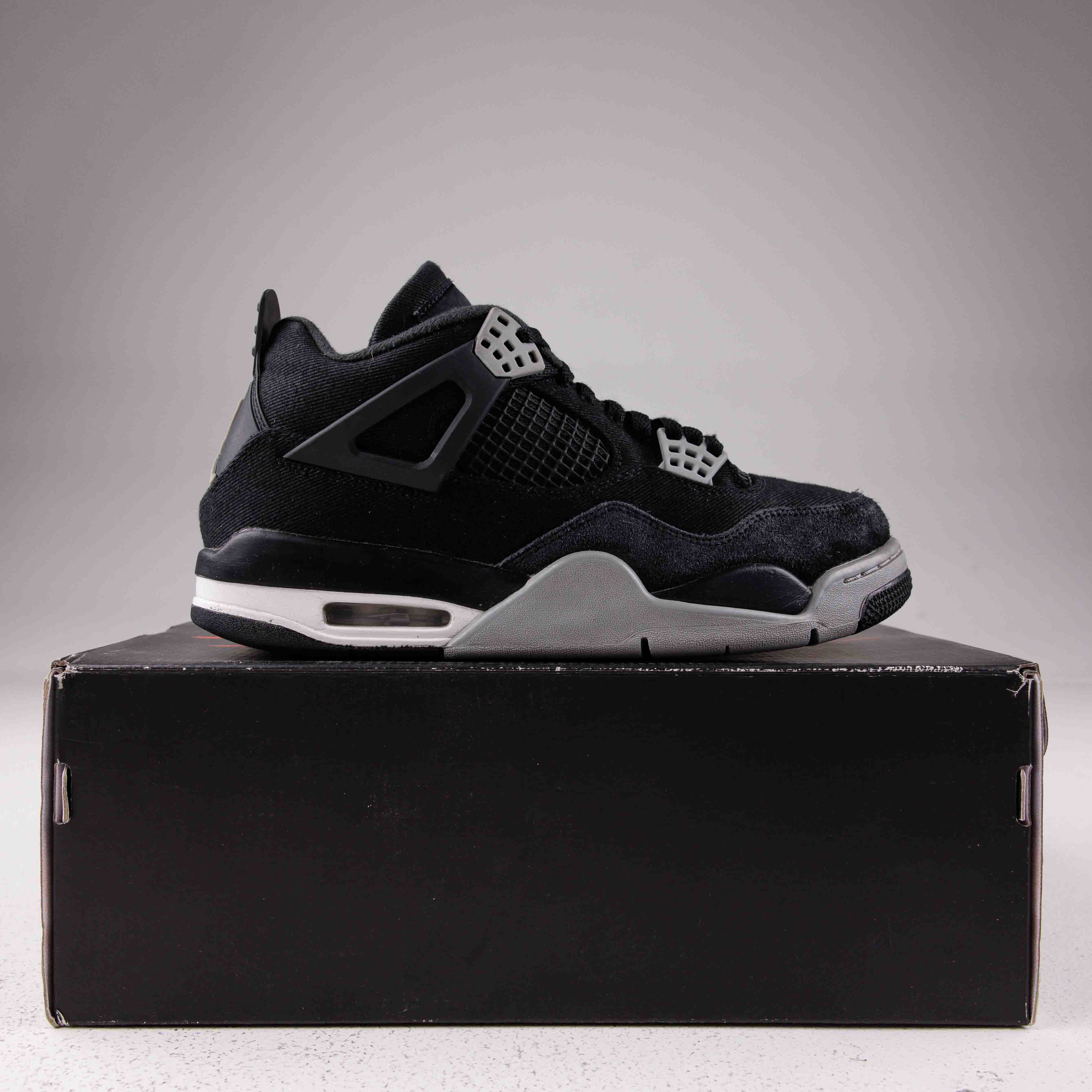 Jordan 4 Retro SE Black Canvas- Used - 1561 - Common Hype