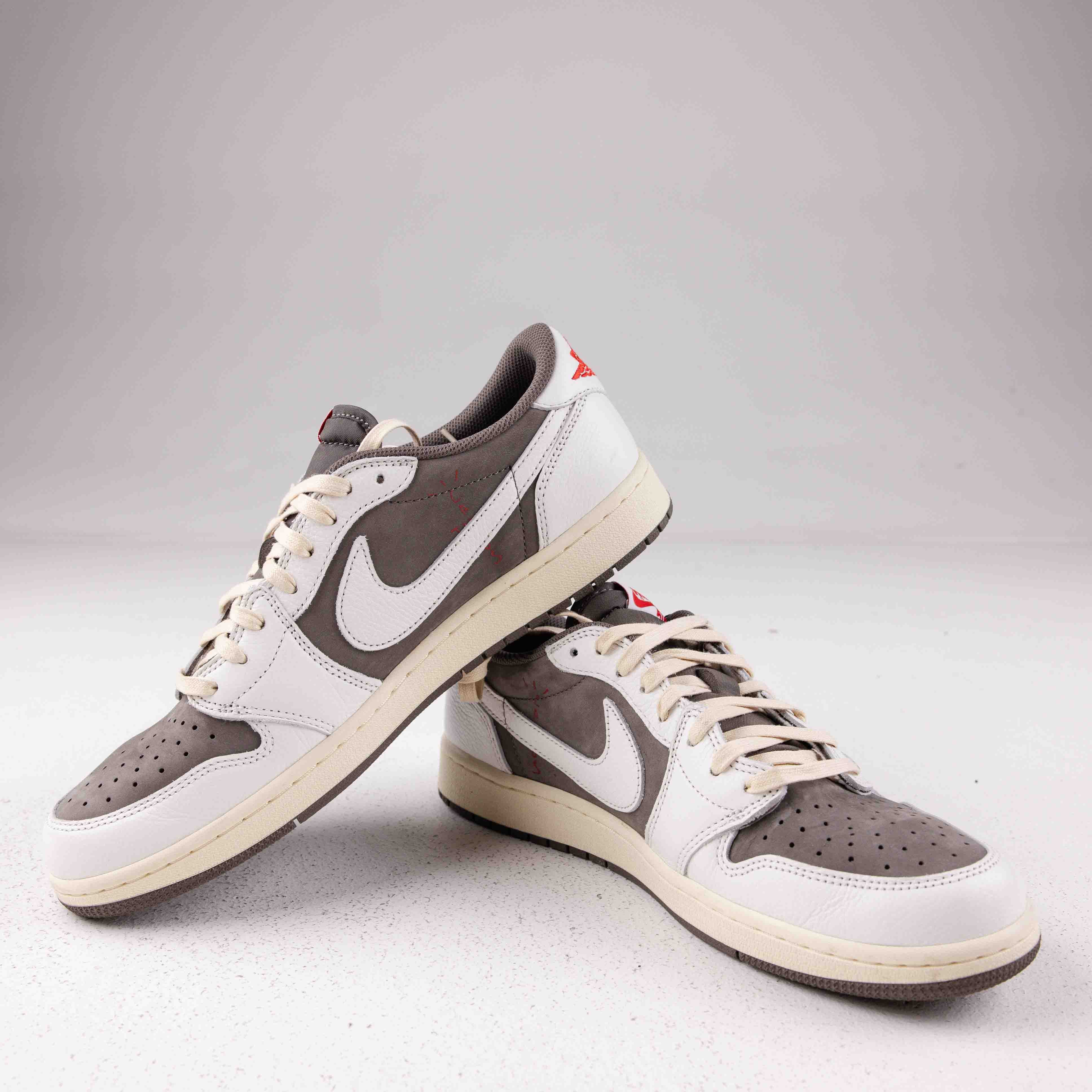 Jordan 1 Retro Low OG SP Travis Scott Reverse Mocha - Used - 1570 - Common Hype