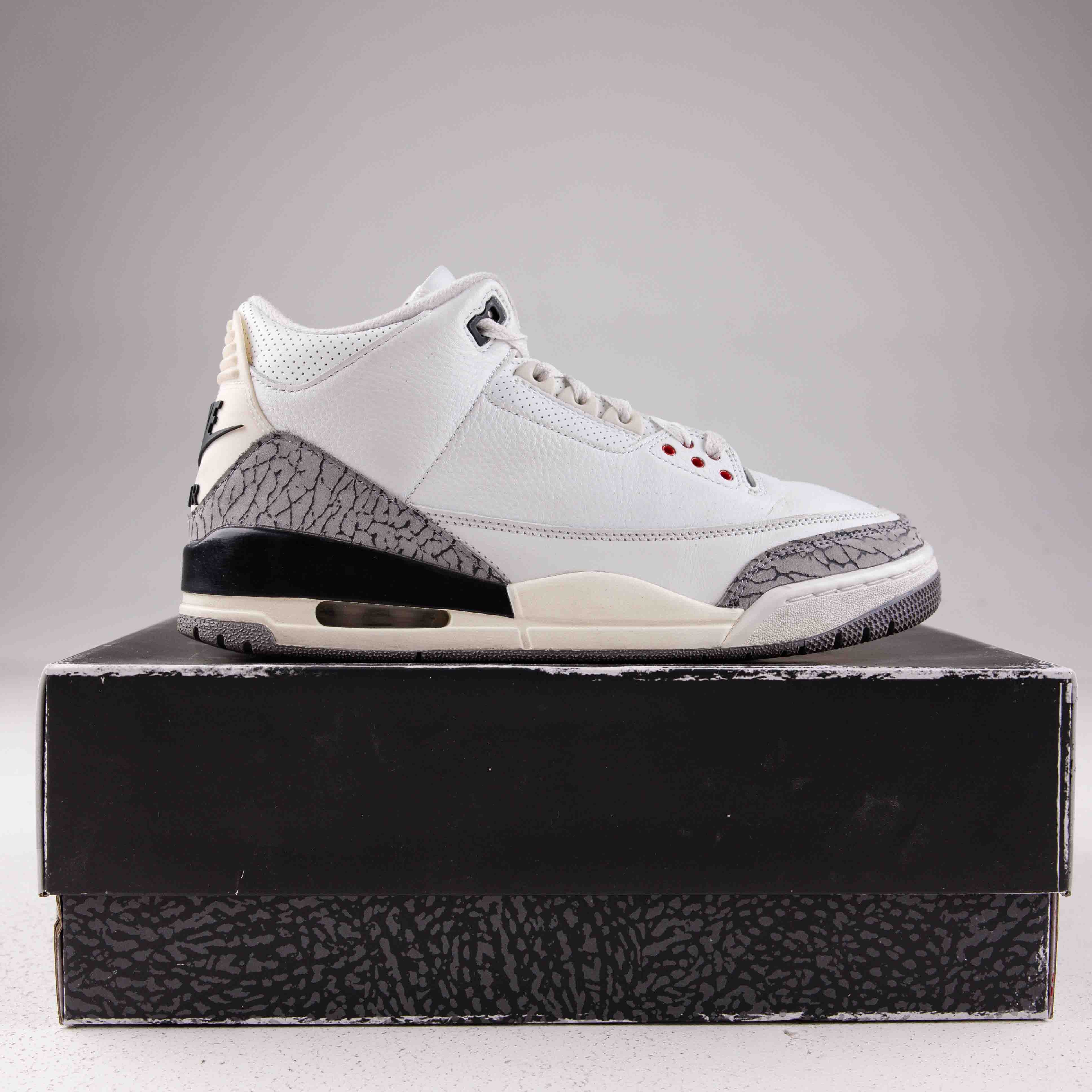 Jordan 3 Retro White Cement Reimagined - Used - 3559 - Common Hype