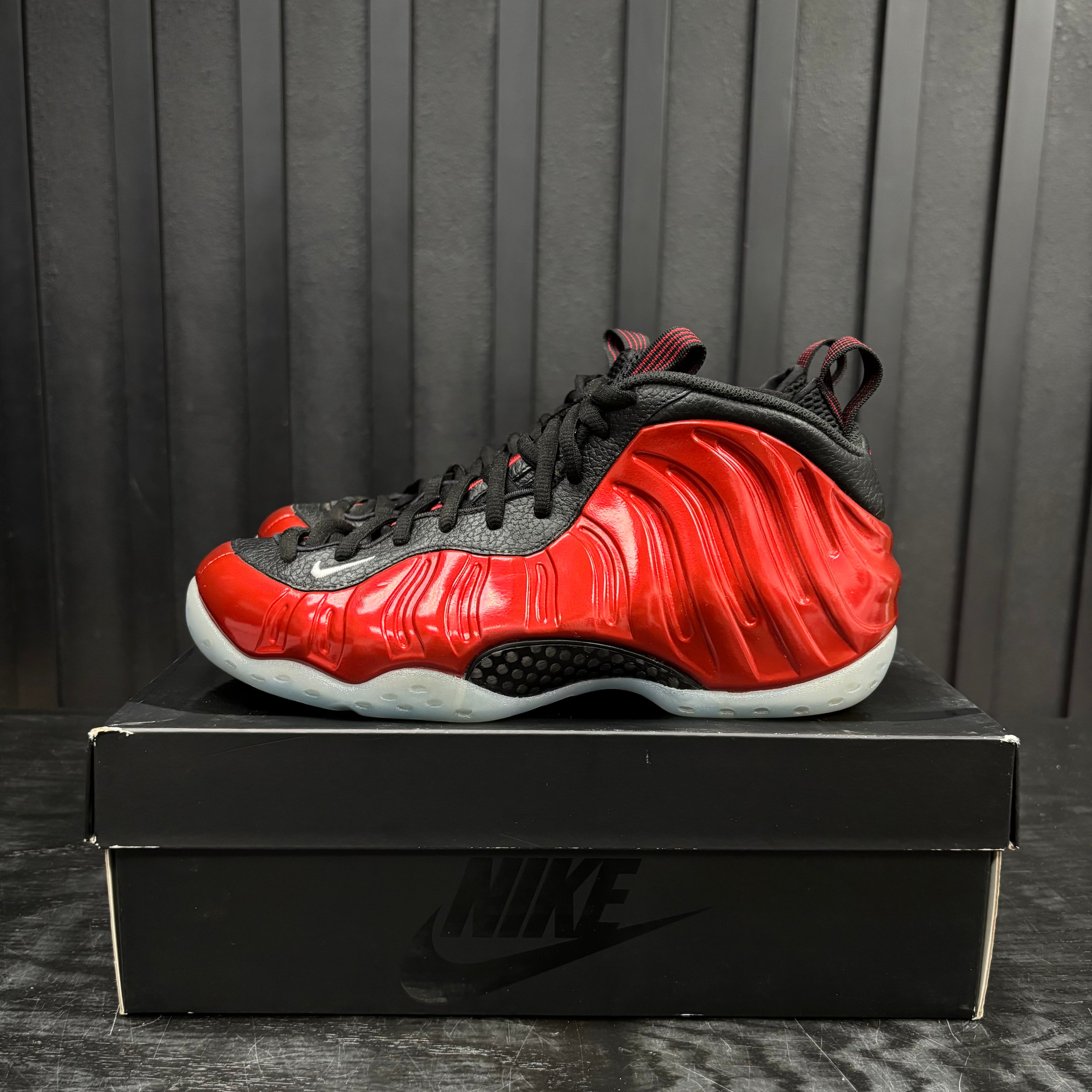 Nike Air Foamposite One Metallic Red (2023) - Used - 4470