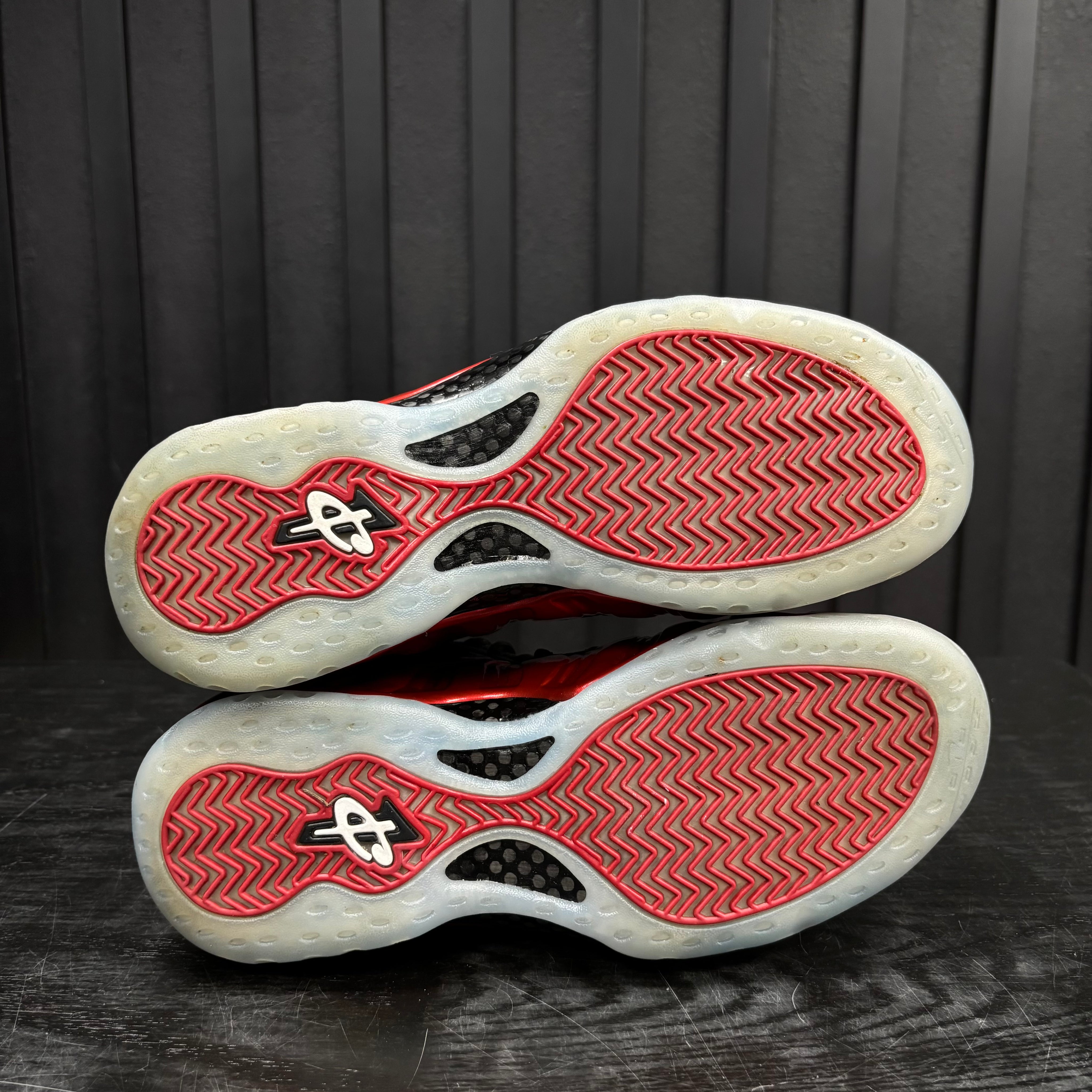 Nike Air Foamposite One Metallic Red (2023) - Used - 4470