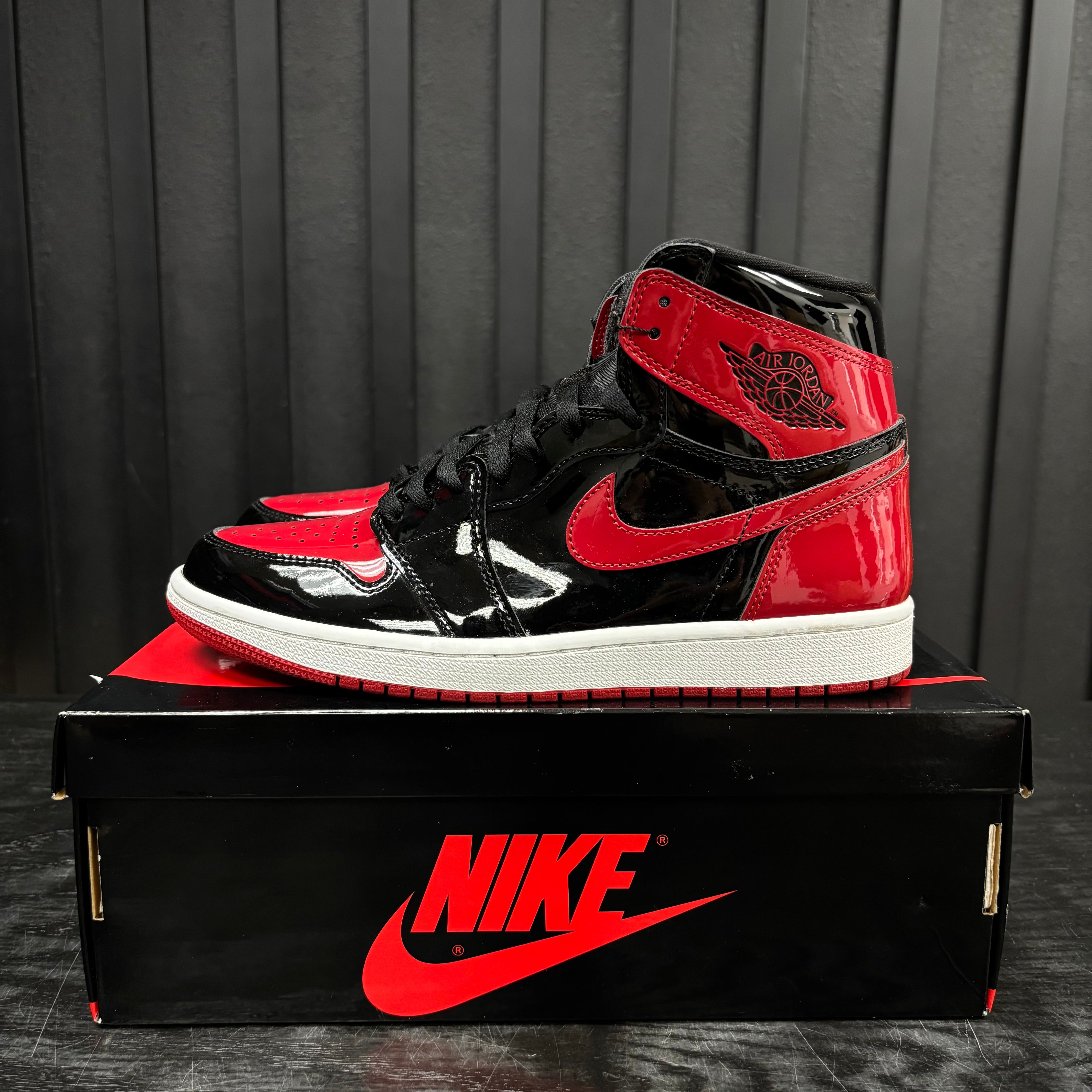 Jordan 1 Retro High OG Patent Bred - Used - 4513