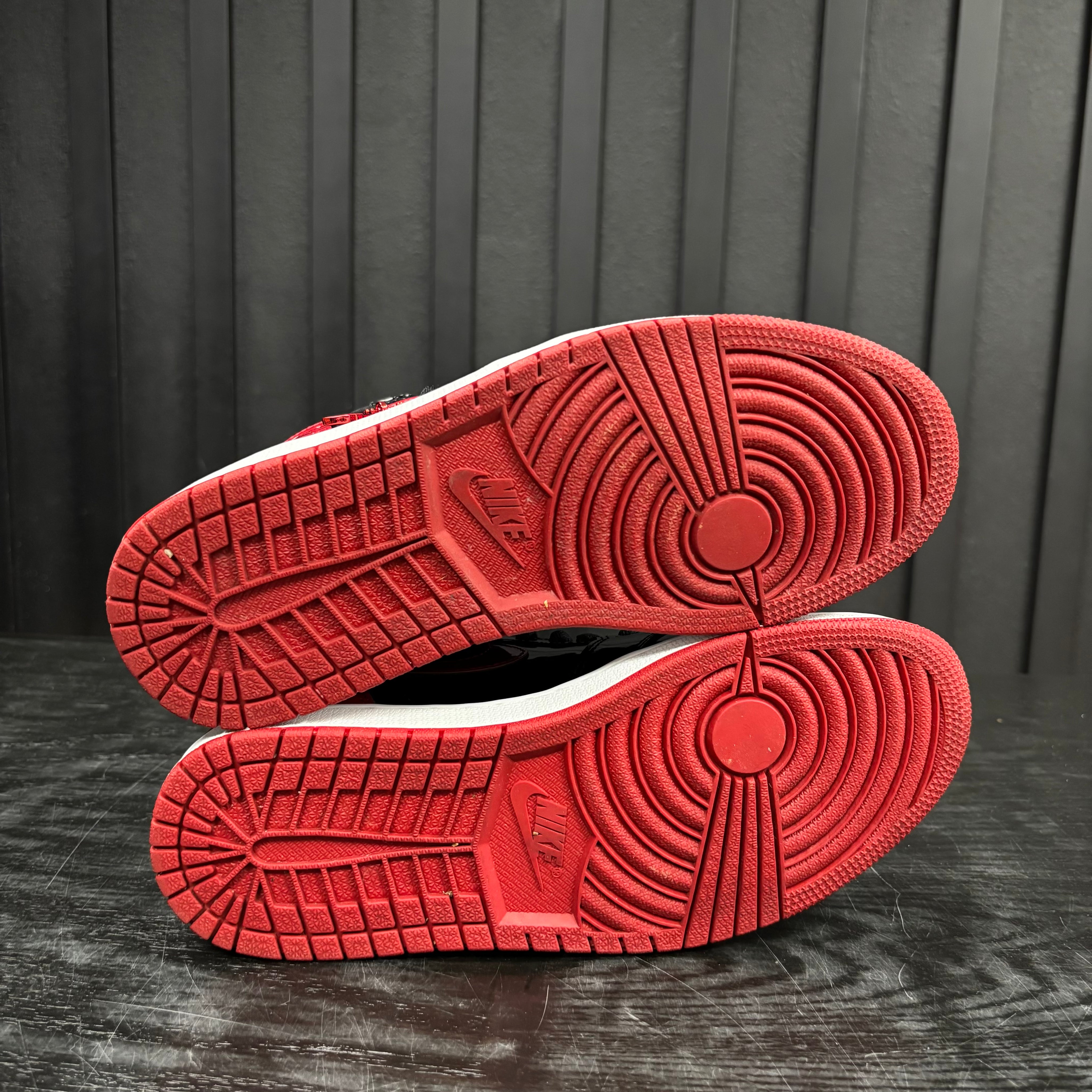 Jordan 1 Retro High OG Patent Bred - Used - 4513
